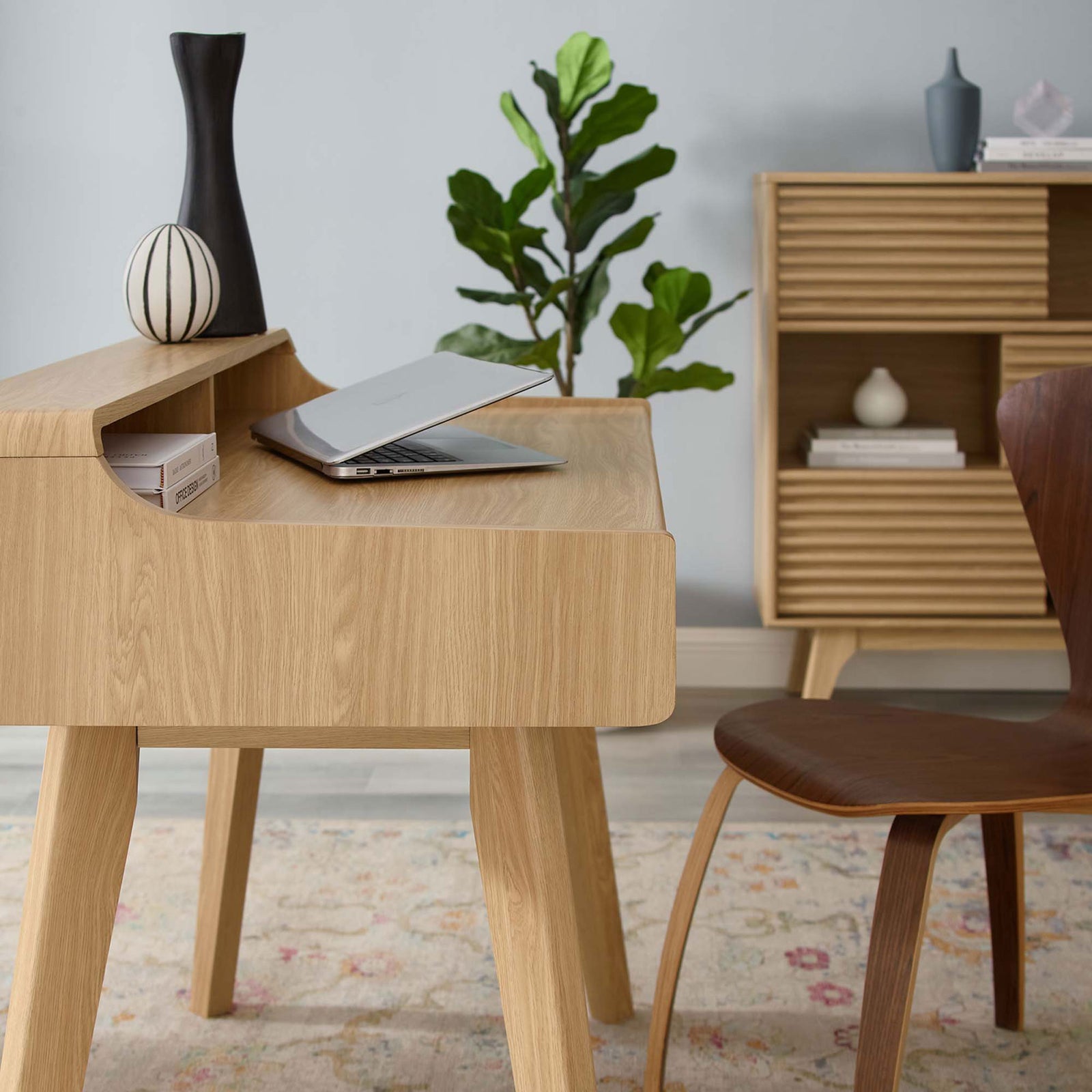 Compact mid-century desk in oak brings warm tone and clean lines to any workspace || EEI-3342-OAK || side_room
