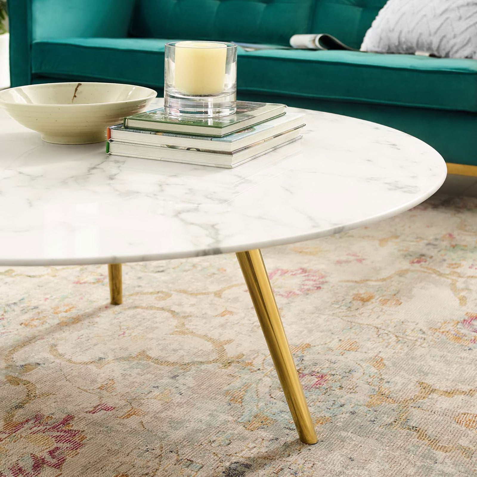 Polished faux marble edge and tapered gold leg add a refined, mid-century touch || EEI-3672-GLD-WHI || leg_room