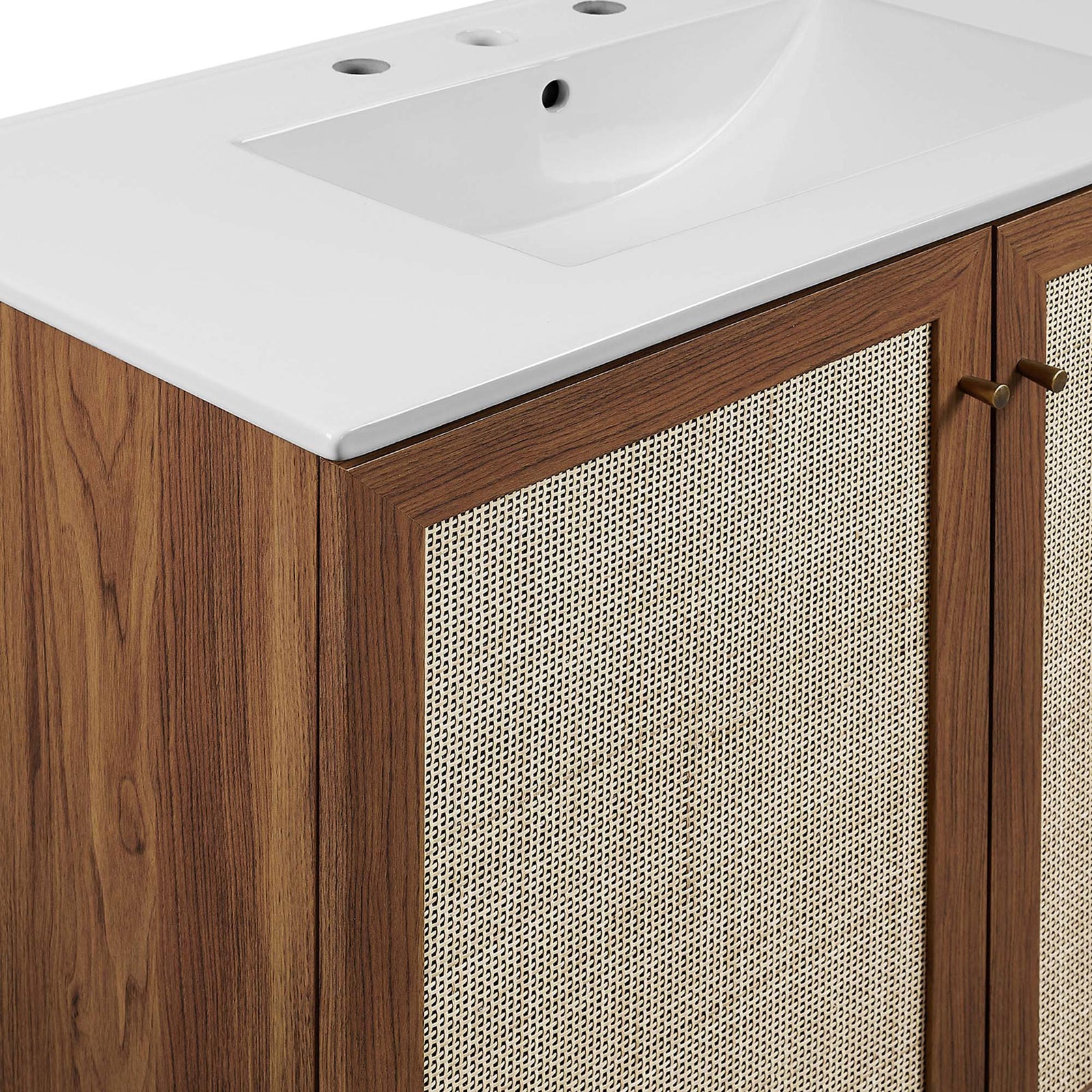 Woven rattan texture meets smooth ceramic for a refined, natural contrast || EEI-6717-WAL-WHI || detail_studio