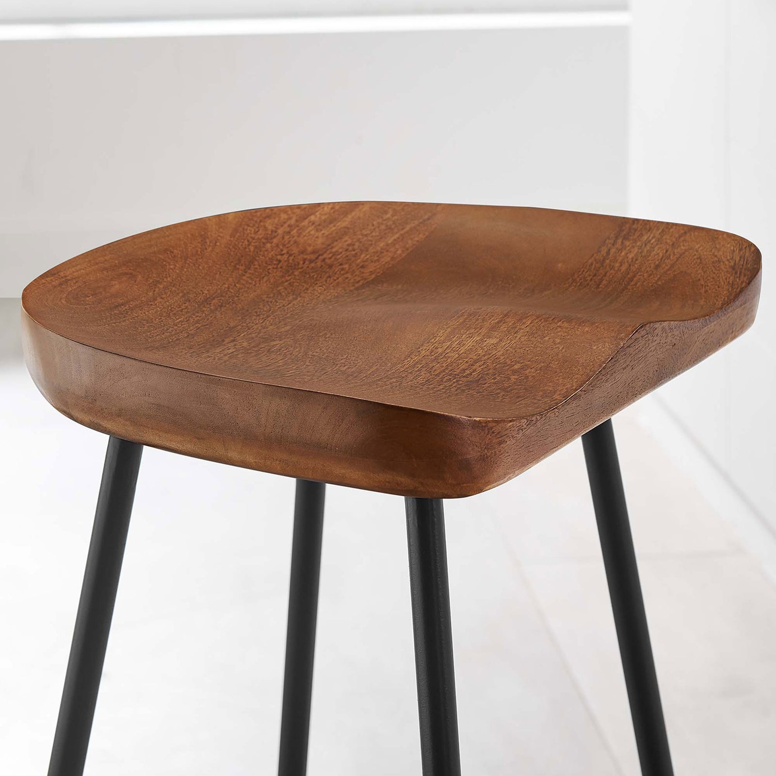 Walnut mango wood seat shows smooth curves and grain that elevate everyday seating || EEI-6741-WAL || detail_room