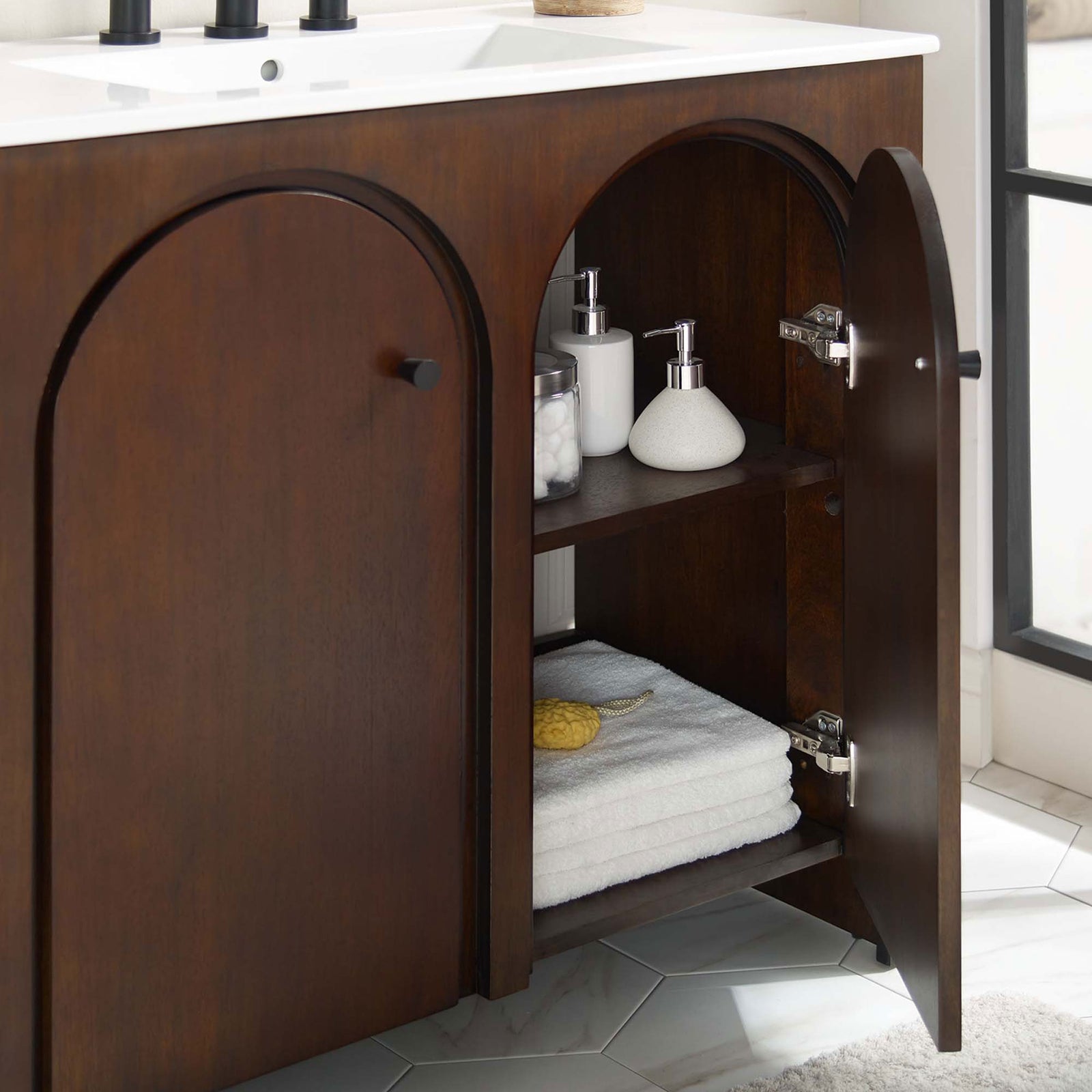 Spacious interior with adjustable shelf keeps towels and bath essentials neatly organized || EEI-6790-WAL-WHI || storage_open_room