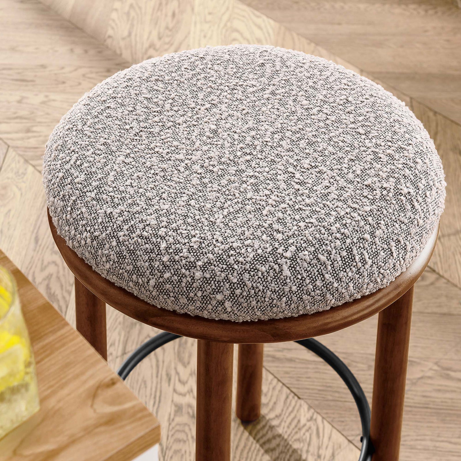 Textured taupe boucle seat adds soft, tactile comfort atop the warm walnut frame || EEI-6818-WAL-TAU || detail_room