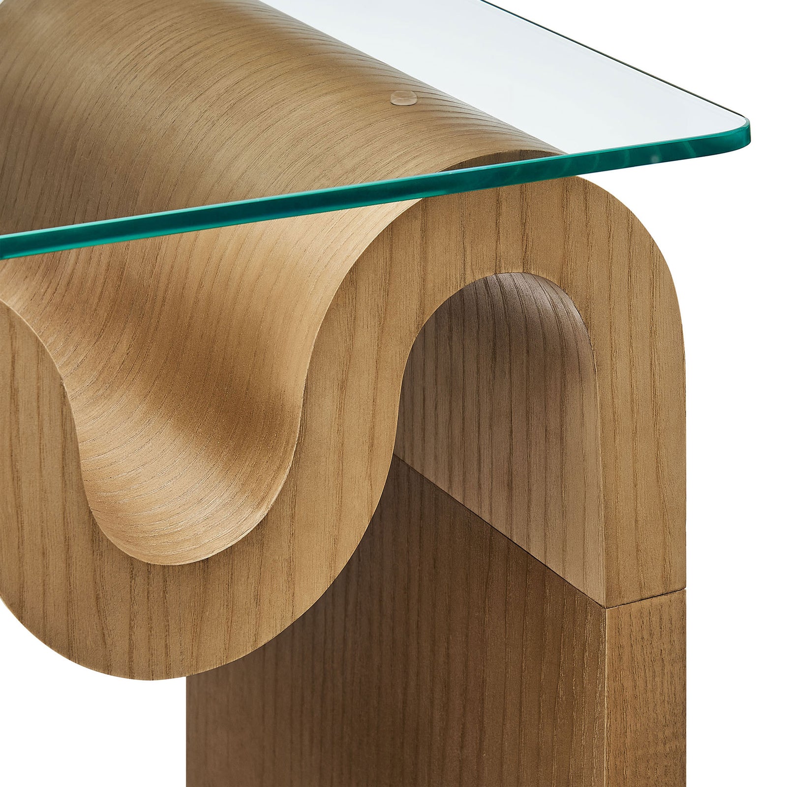 Curved natural wood edge meets a thick beveled glass top, secured with discreet clear support pads for stability || EEI-6902-NAT || detail_studio