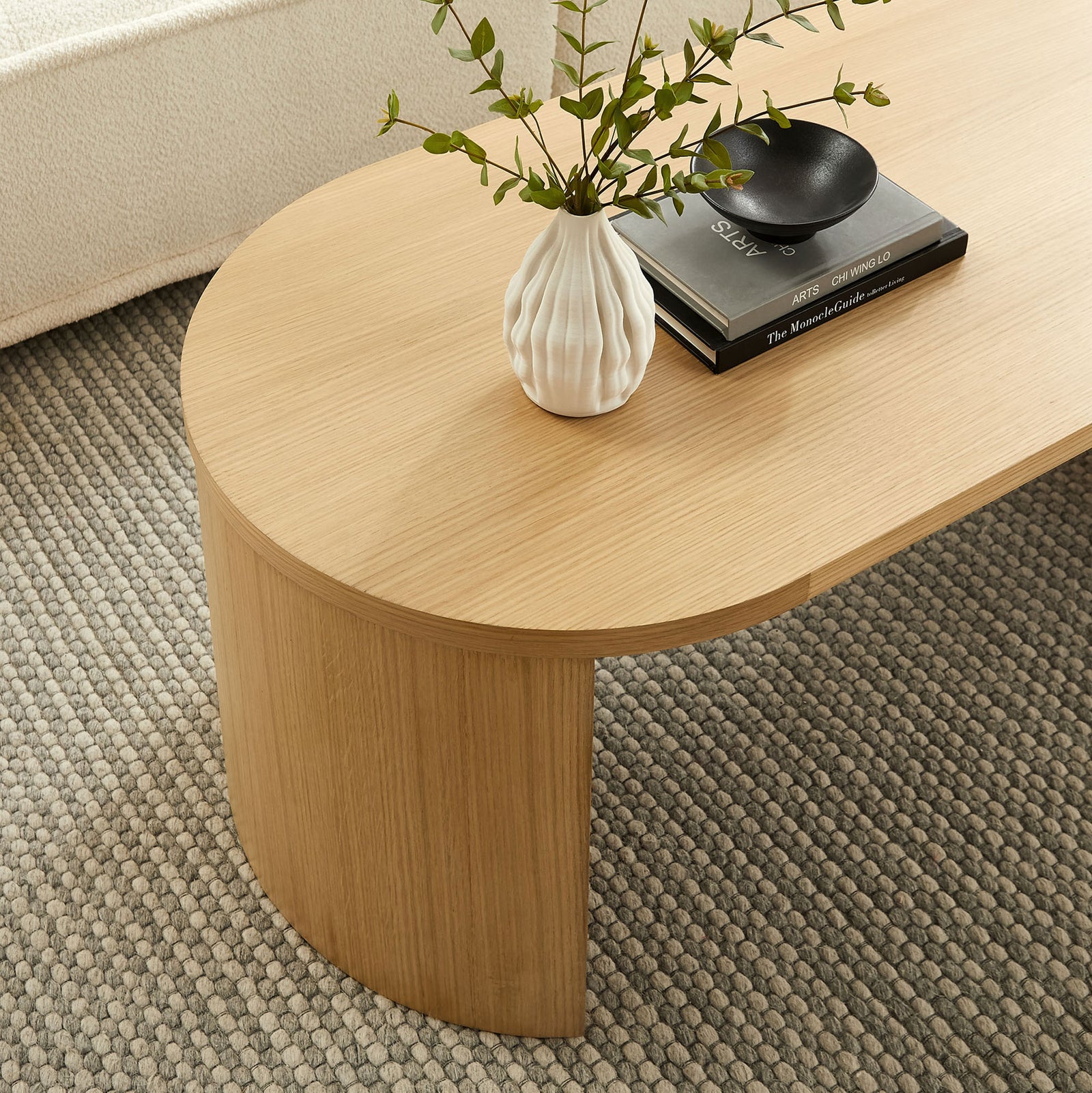 Oak tabletop pairs seamlessly with decor for an inviting, minimalist look || EEI-6911-OAK || detail_room