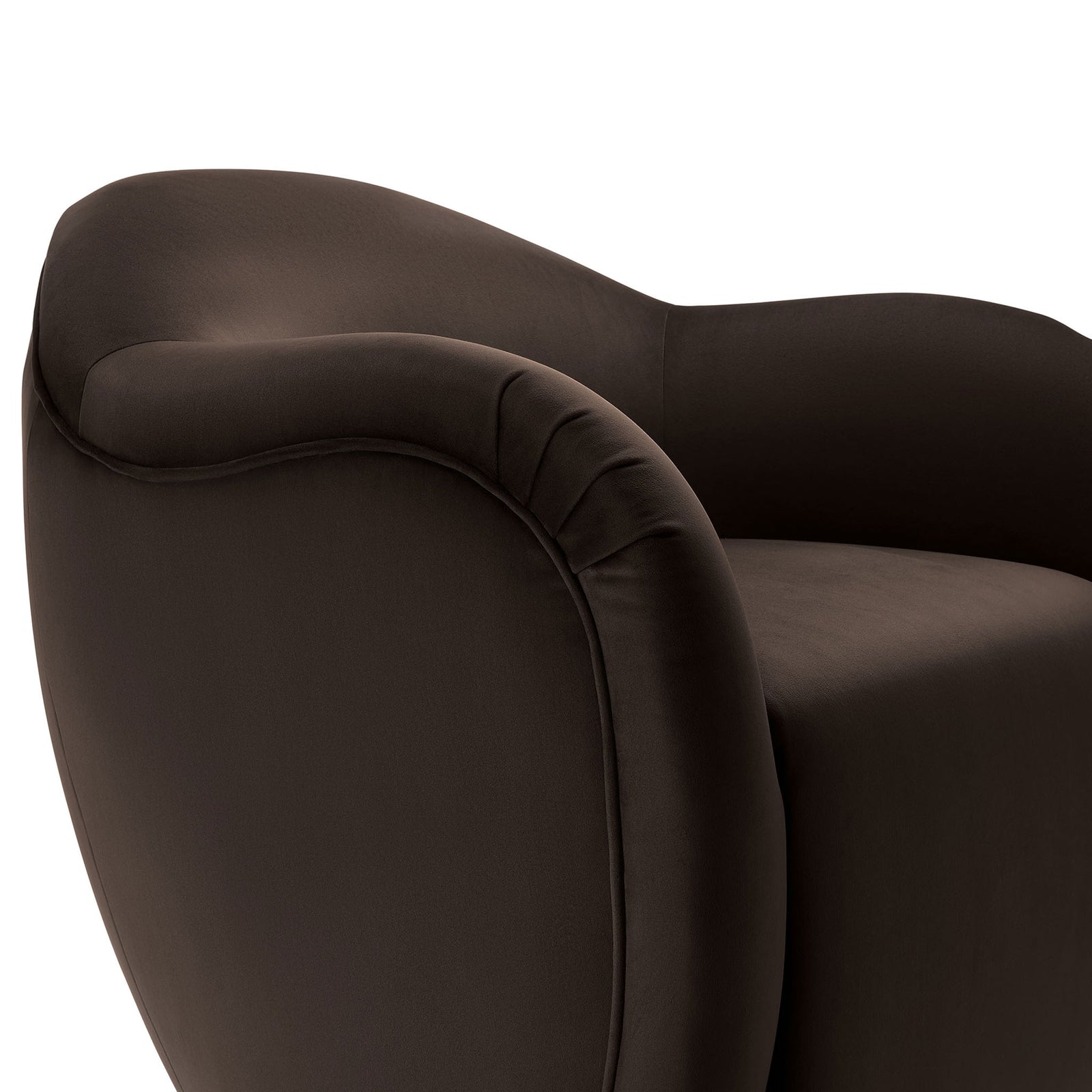 Plush arm with subtle contour stitching in soft, stain-resistant performance velvet. || EEI-6959-CHB || detail_studio