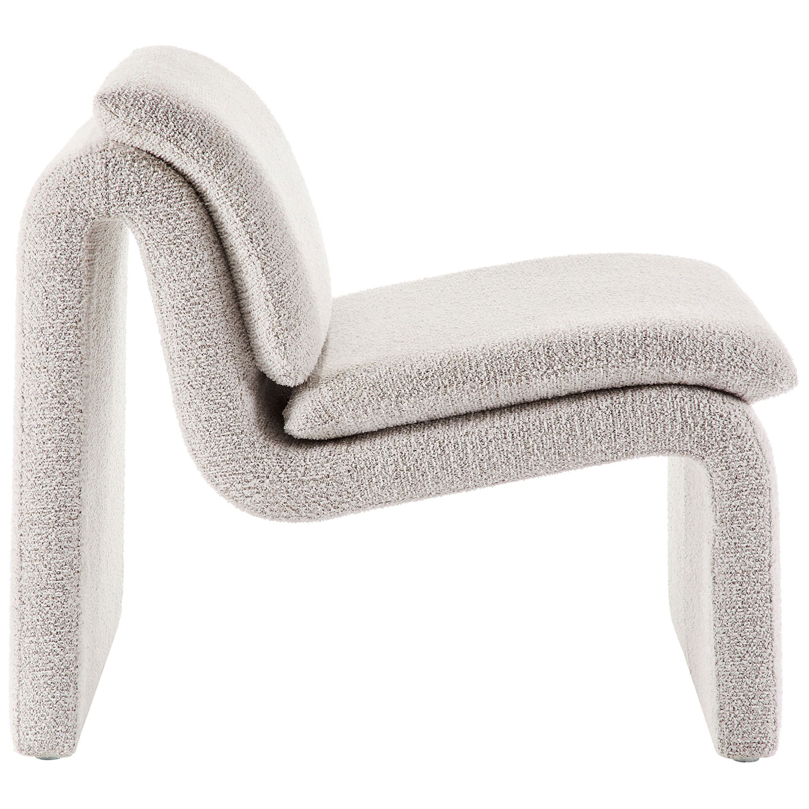 Elegant S-curve profile delivers modern style and supportive comfort in cozy boucle upholstery || EEI-7103-PCH || side_studio