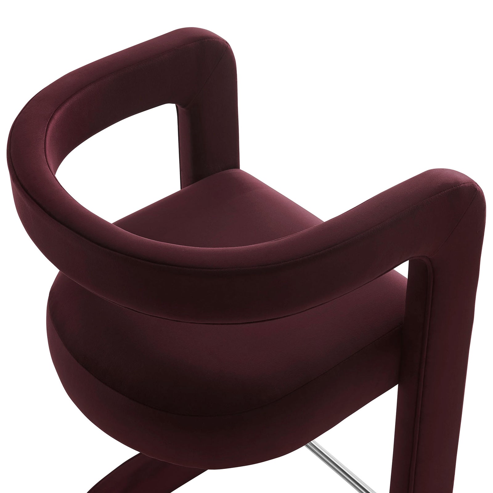Contoured backrest and padded seat offer lounge-worthy comfort wrapped in soft performance velvet. || EEI-7108-MUL || detail_studio