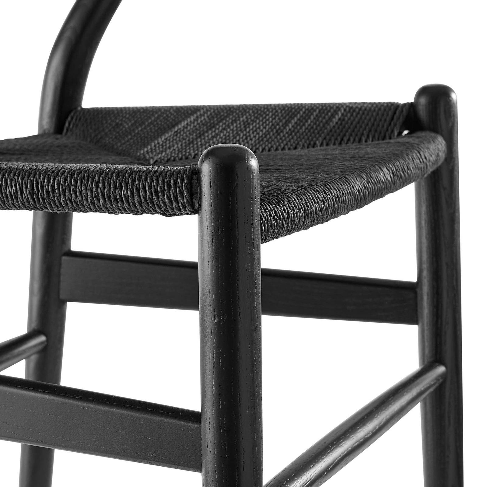Close-up of the black wood frame and tightly woven rope seat edge for durable everyday use || EEI-7200-BLK-BLK || detail_studio