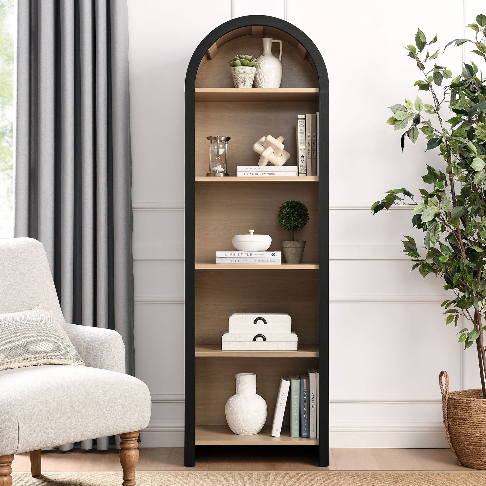 Modern arched bookcase brings contrast with a black exterior and oak-look shelves, perfect for decor || EEI-7201-BLK-OAK || front_room