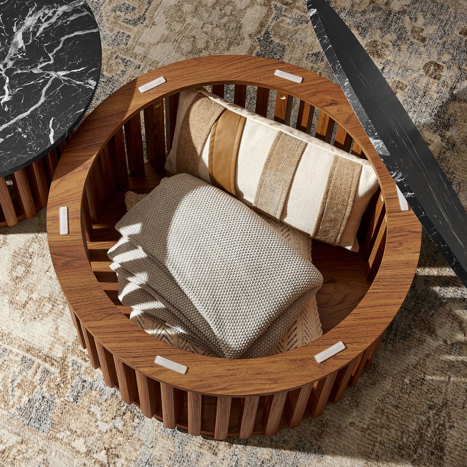 Lift-off lid makes stowing blankets simple while the smaller table tucks alongside. || EEI-7345-WAL-BLK || top_open_room