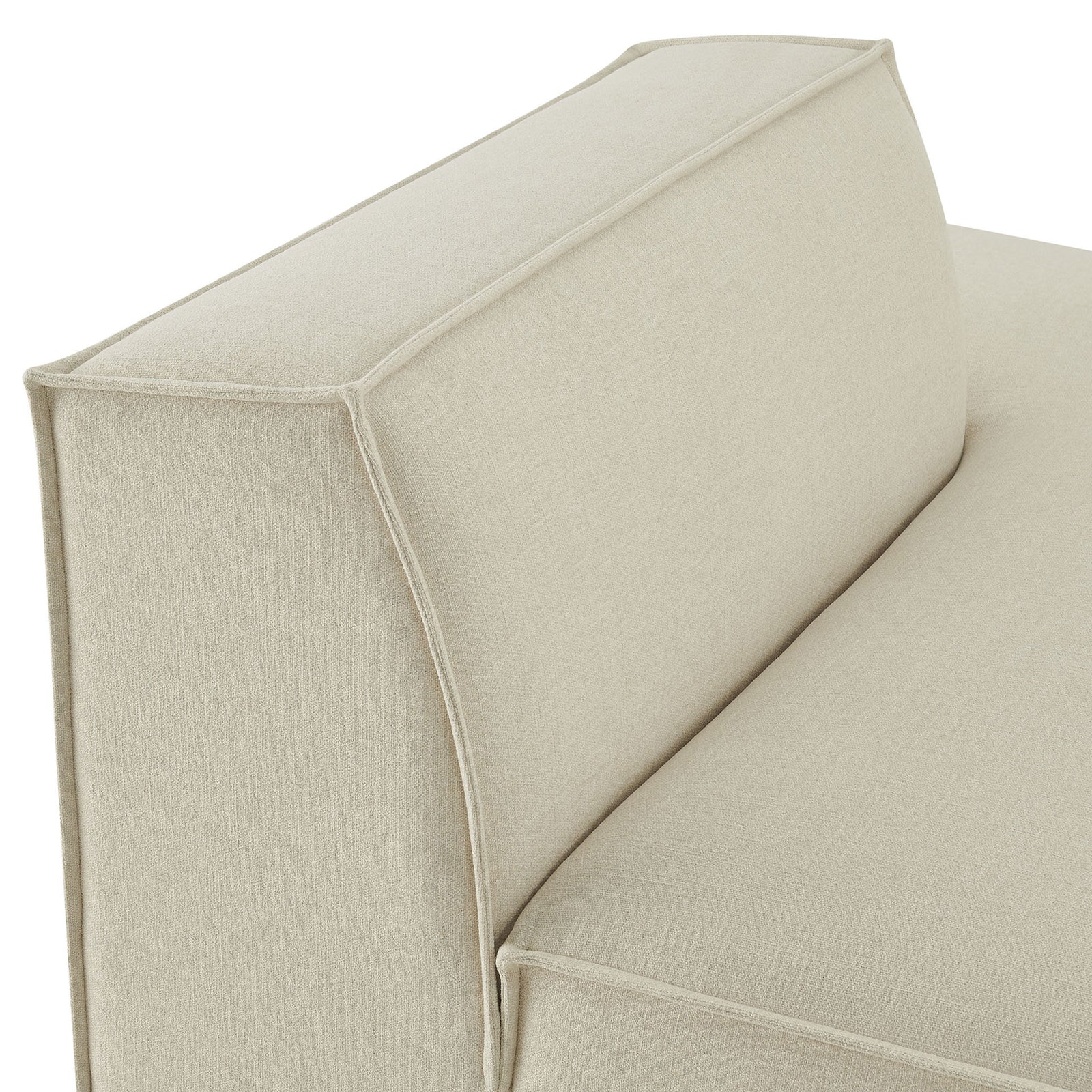 Fine piping and tightly woven upholstery deliver a durable, refined look || EEI-7388-ECR || detail_studio