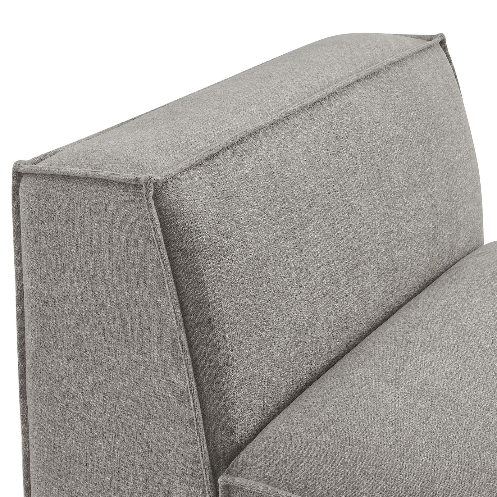 French piping and textured performance weave create a tailored, durable finish || EEI-7395-PEW || detail_studio