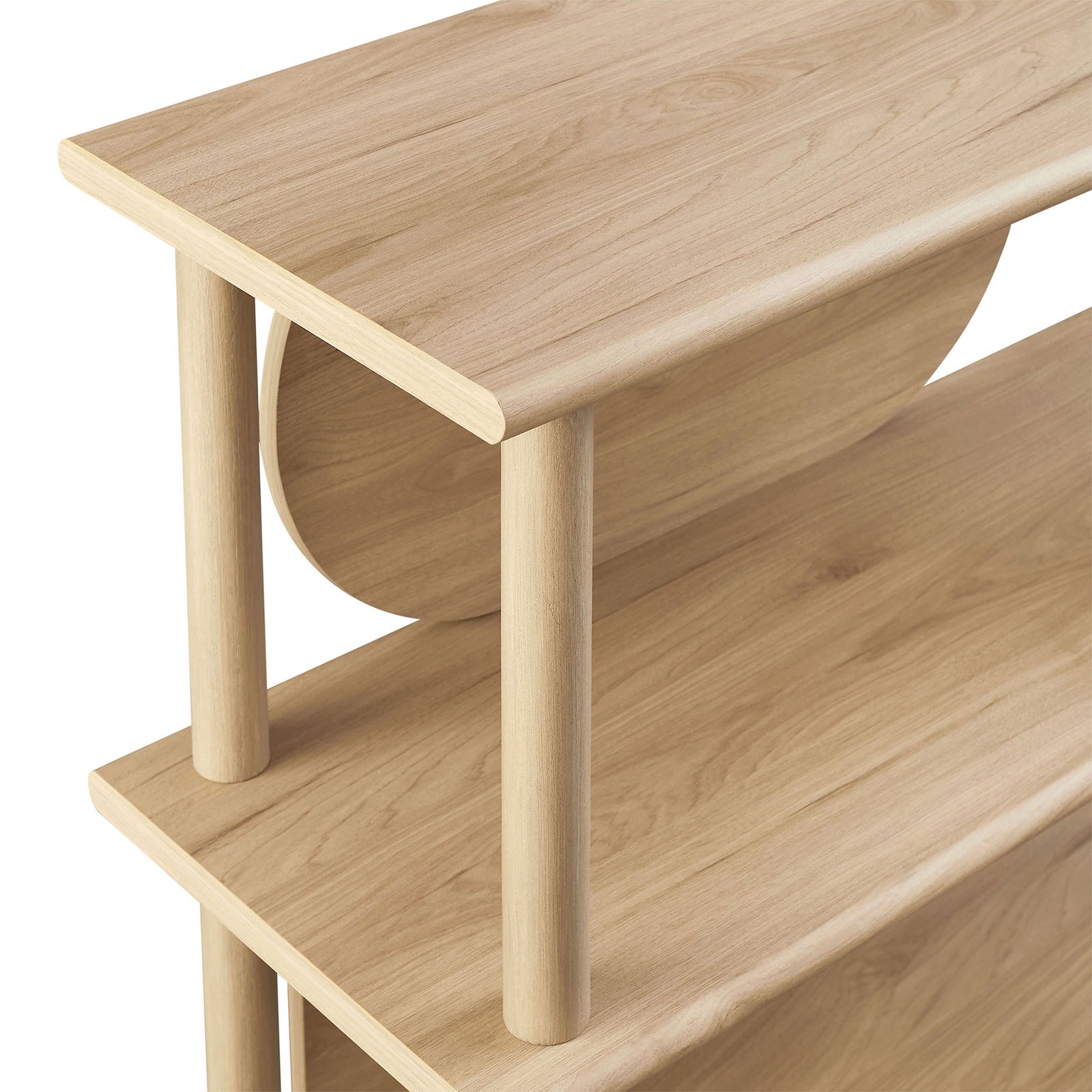Bullnose edge and rounded column with circular back detail in a soft light oak grain || EEI-7433-LOA || detail_studio