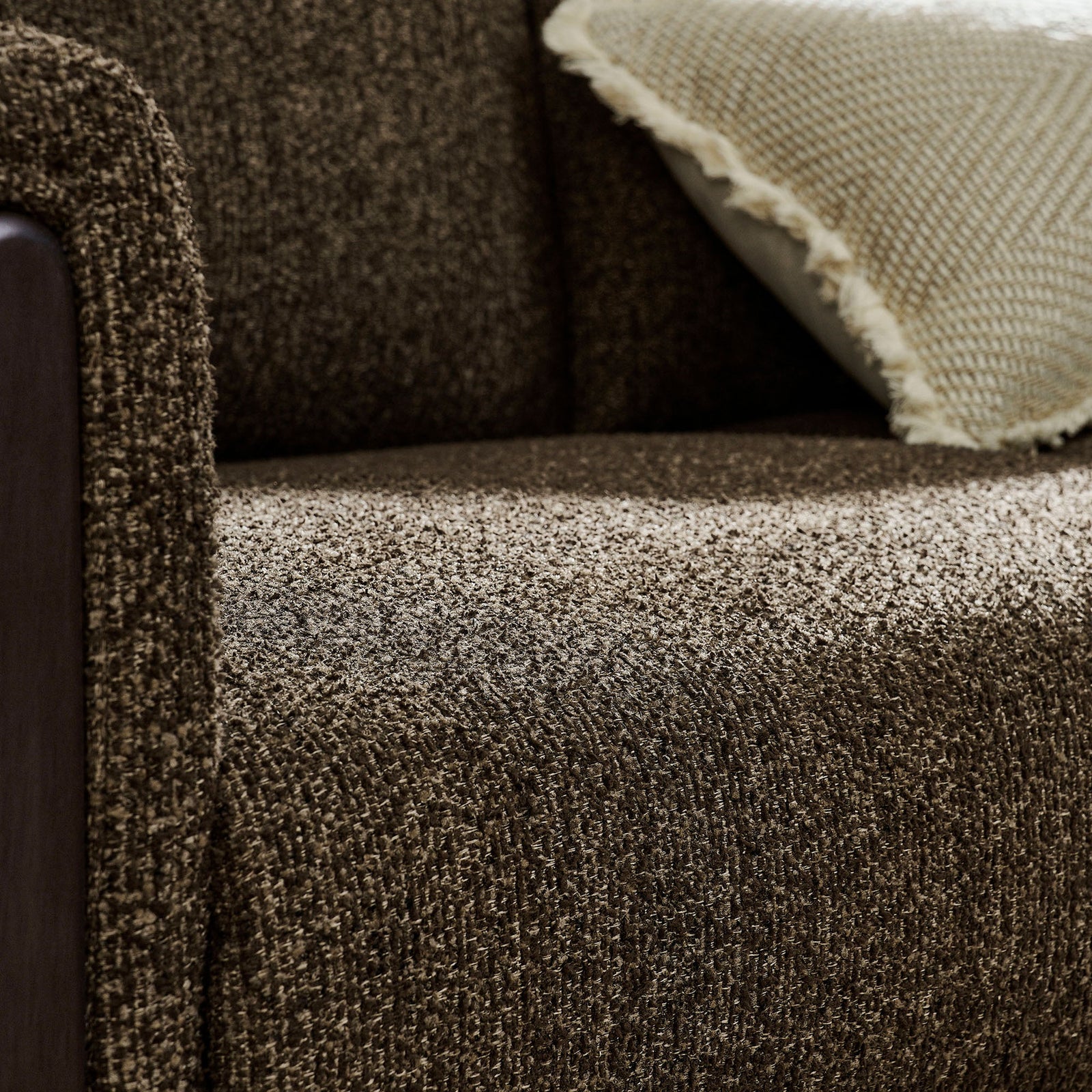 Soft, nubby boucle seat with inviting texture, perfect for reading and relaxing. || EEI-7459-ATQ-ESP || detail_room
