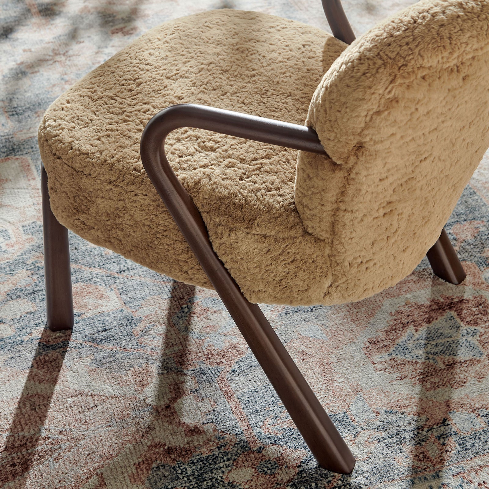 Textured faux shearling and sculpted wood arms bring warmth and style to modern spaces || EEI-7489-SAN || detail_room