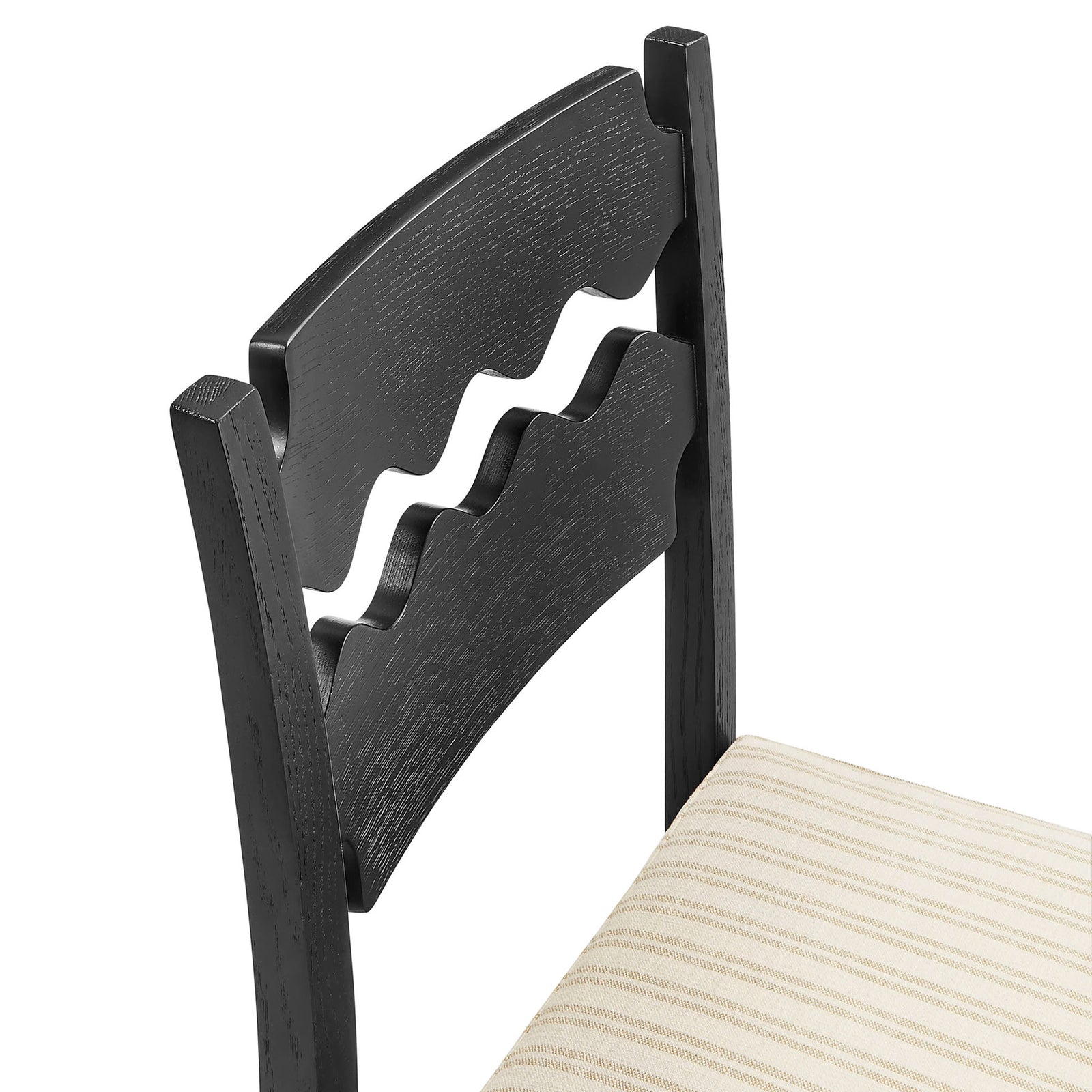 Defined oak grain and sculpted wavy back slats in a deep black finish. || EEI-7519-BLK-OAS || detail_studio