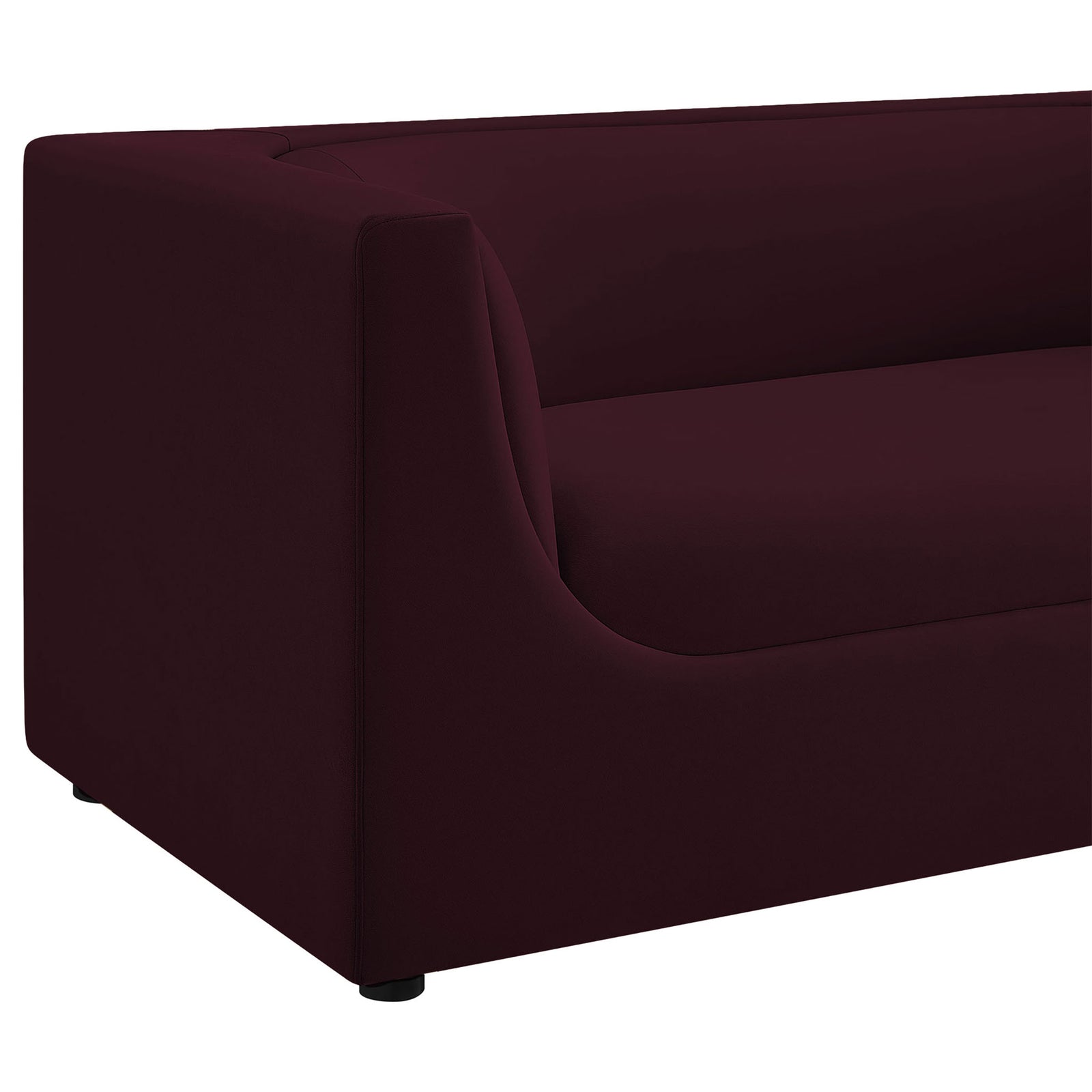 Sculpted arm and plush seat cushion of the mulberry velvet loveseat in rich mulberry velvet || EEI-7565-MUL || detail_studio