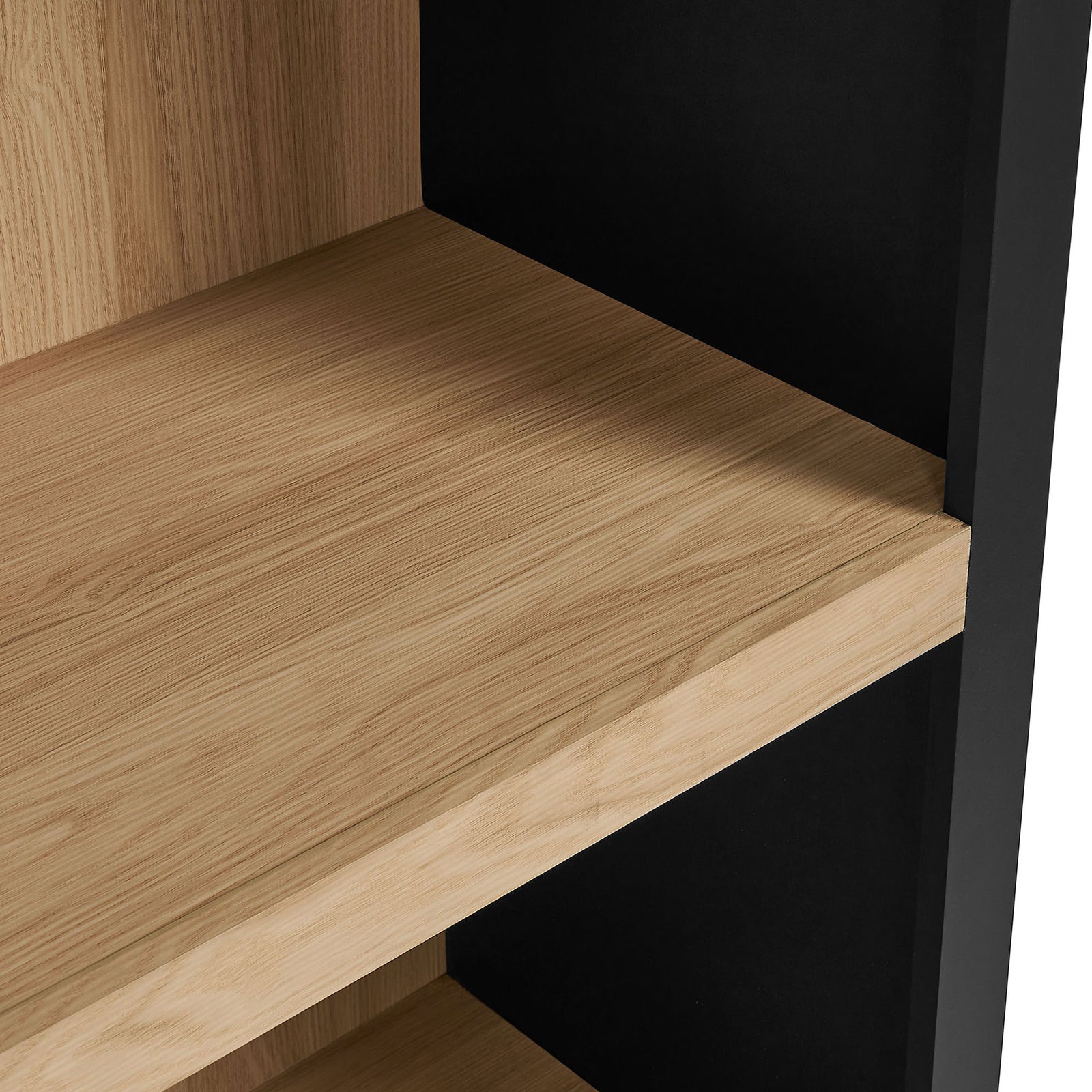 Laminated wood grain shelves showcase a natural oak look with clean, squared edges. || EEI-7584-BLK-OAK || detail_studio