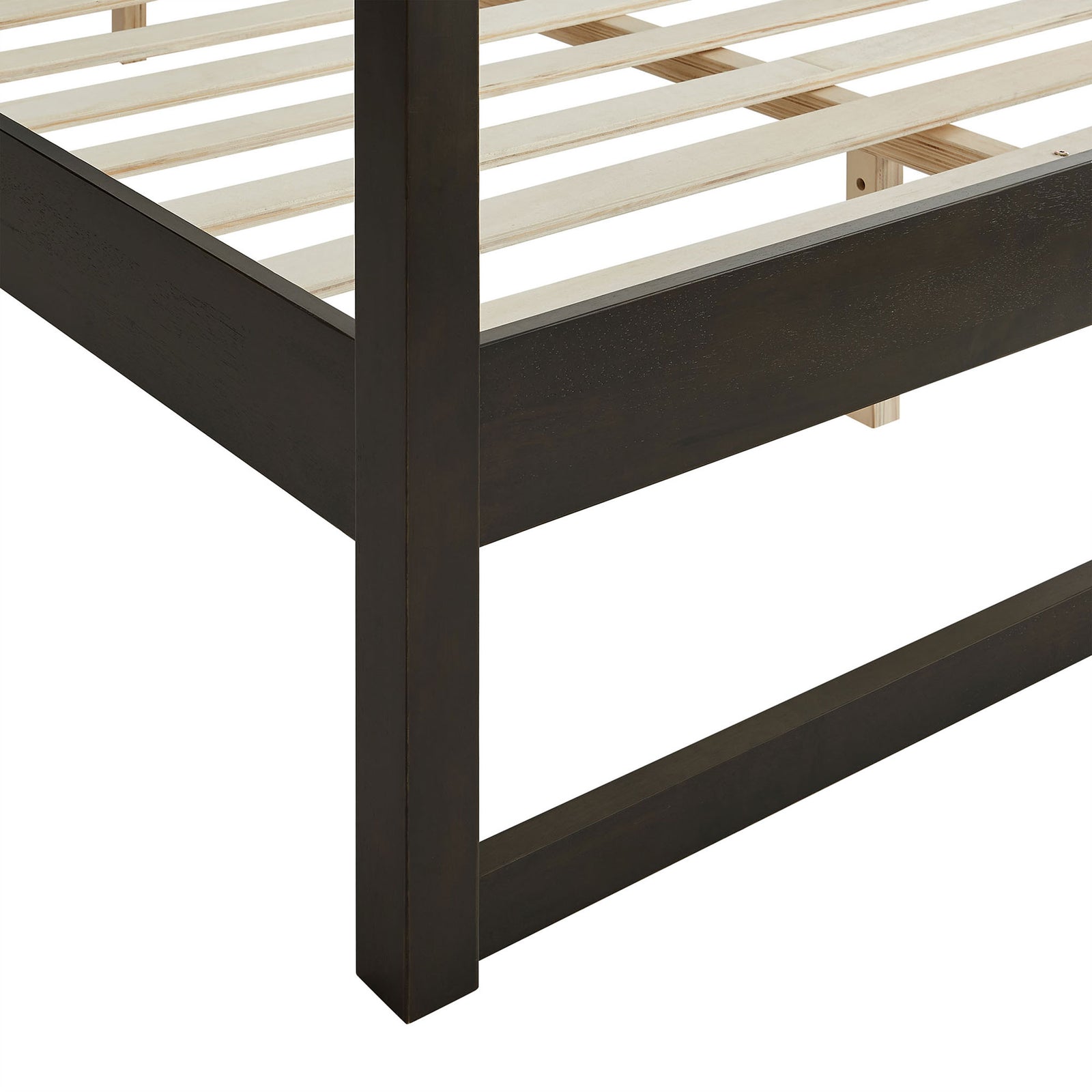Solid wood corner post and platform frame with a durable slat system || MOD-7215-SOA || leg_studio