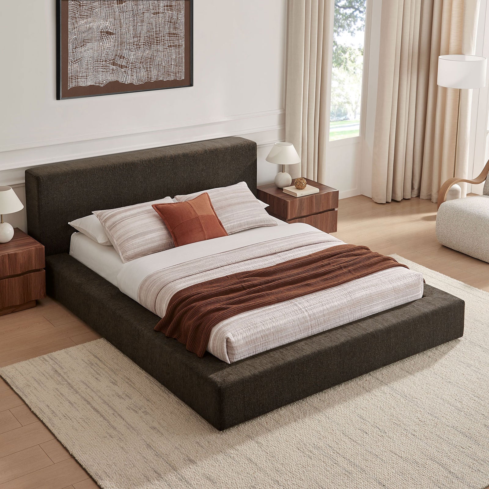 Generous platform silhouette with plush headboard and wide, padded perimeter in java chenille || MOD-7307-JAV || top_room