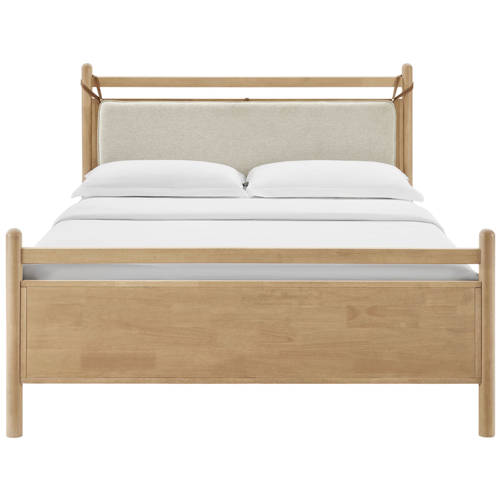 Paneled footboard pairs with a cushioned headboard pillow for a clean, modern look || MOD-7313-LOA-HEI || front_studio