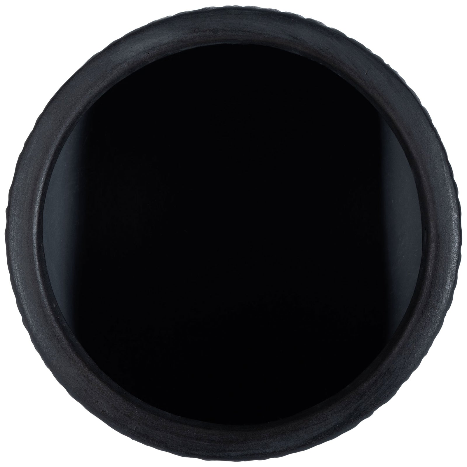 A broad circular opening is framed by the planter's thick, textured black rim || PAT1523A || top_studio