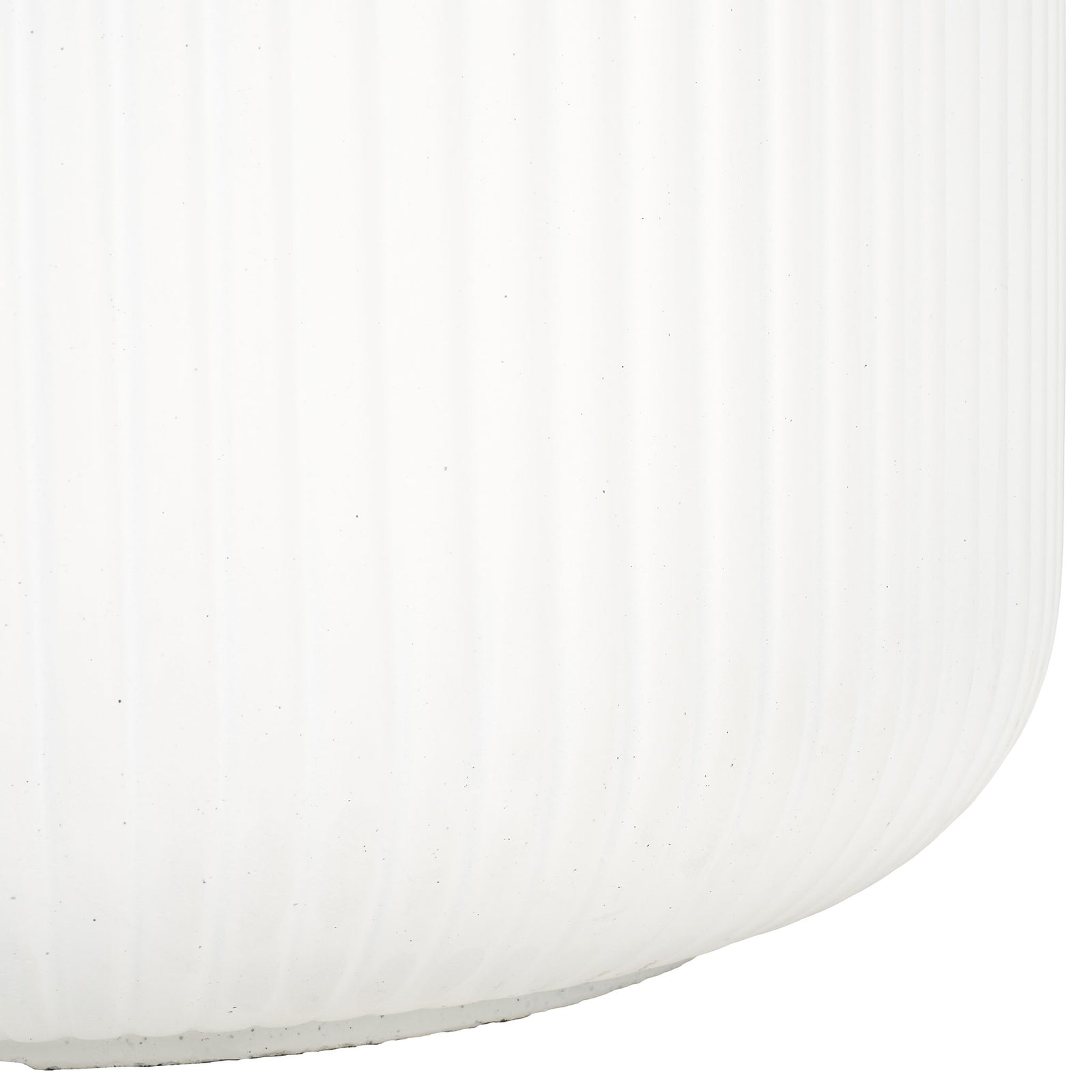 Fine white fluting follows the planter's softly curved lower edge. || PAT1533C || leg_studio