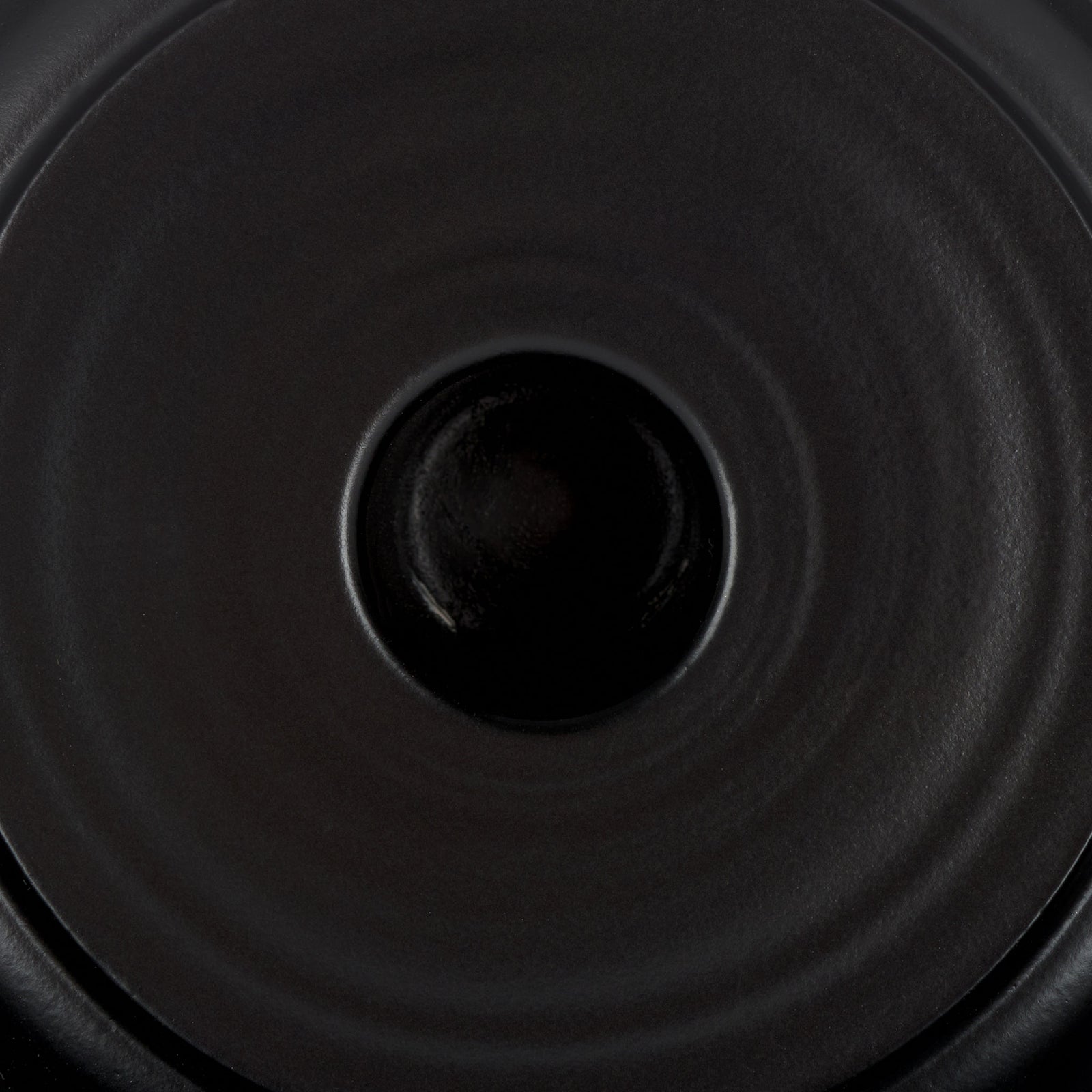 Smooth black finish surrounds the recessed candle opening in the metal tray || RDC2502A-SET2 || detail_studio