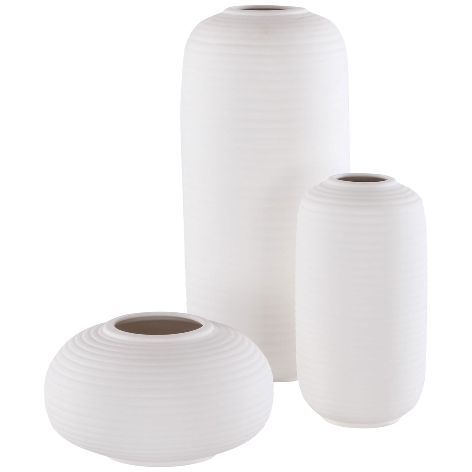 A trio of ivory ceramic vases pairs a tall cylinder, a shorter rounded form, and a low, wide vessel || RDC4016A-SET3 || front_studio