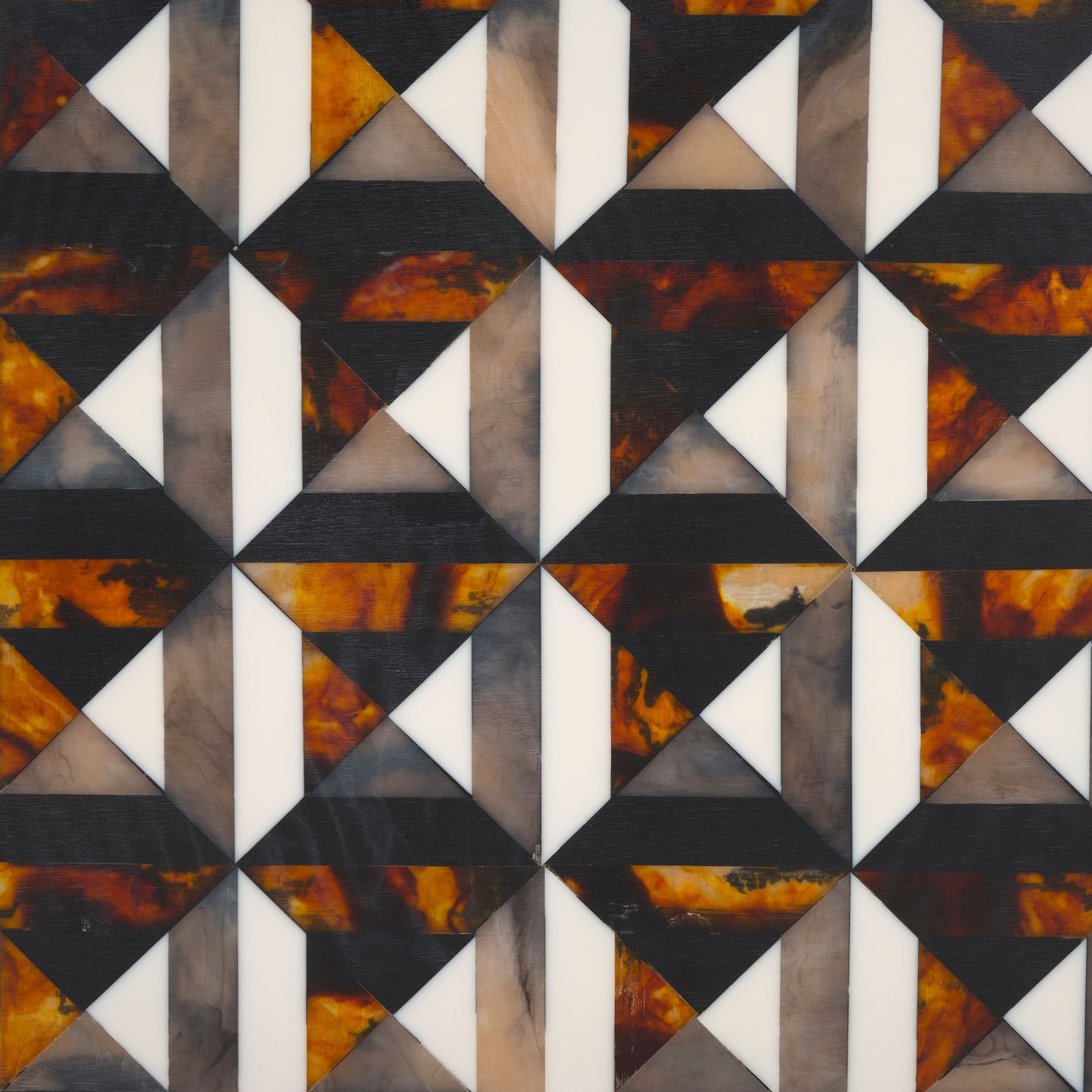 Ivory triangles alternate with smoky brown and glowing amber shapes across the tray inlay || RDC5013A-SET2 || swatch_studio
