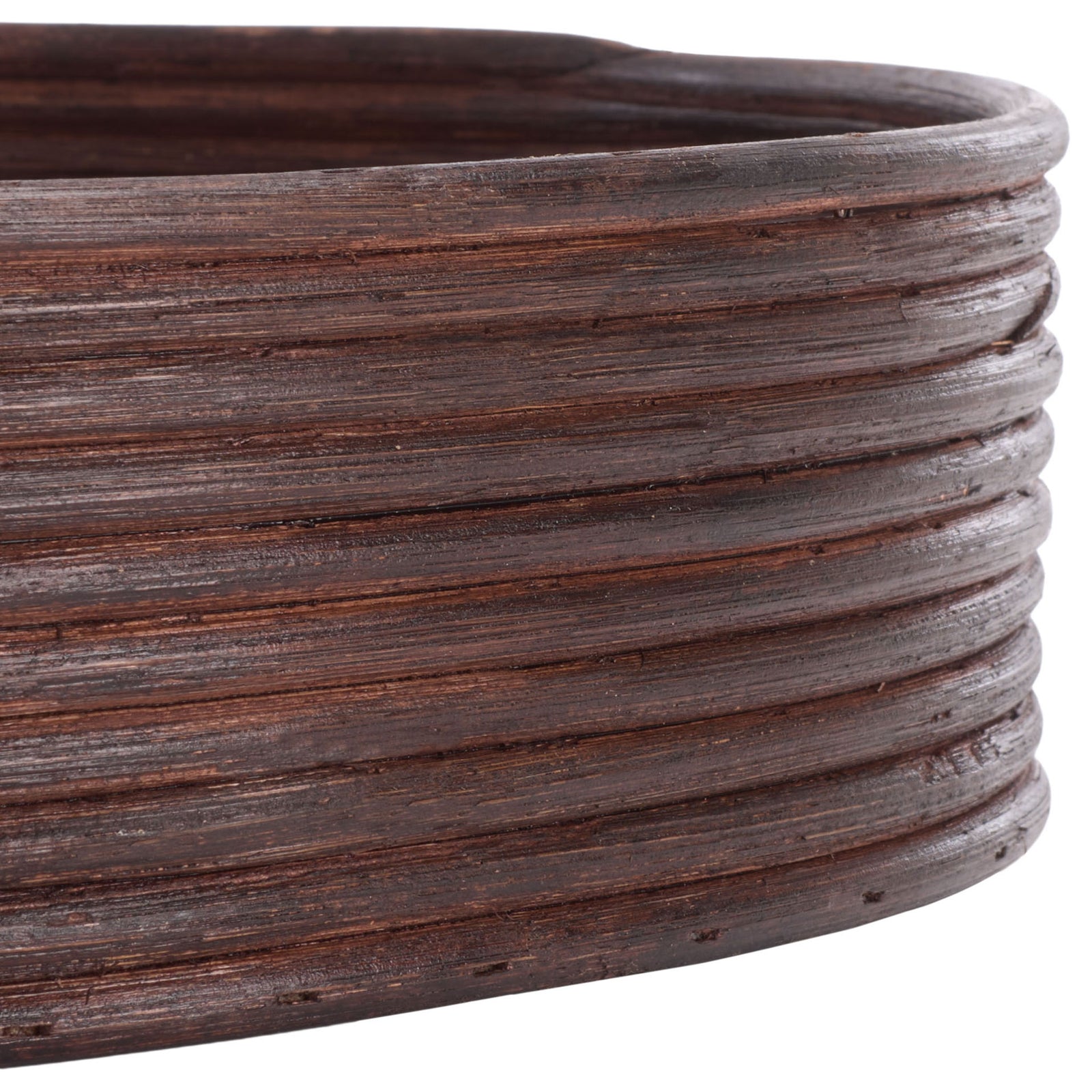 Even bands of dark brown rattan form sturdy, textured sides around each tray basket || STG1818A || detail_studio