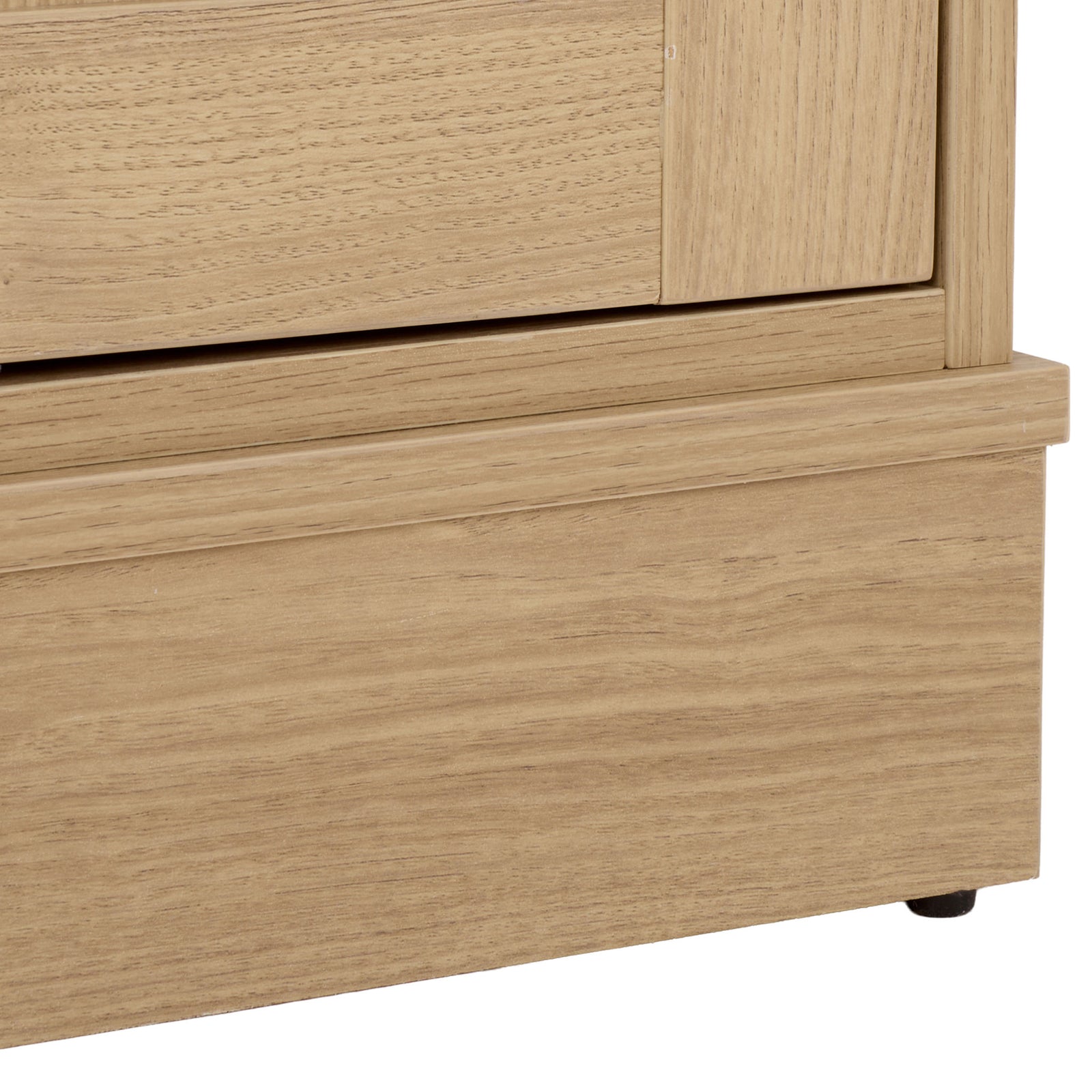 A wood-look plinth adds a sturdy visual base beneath the wardrobe's framed doors. || STG3103B-3BX || leg_studio