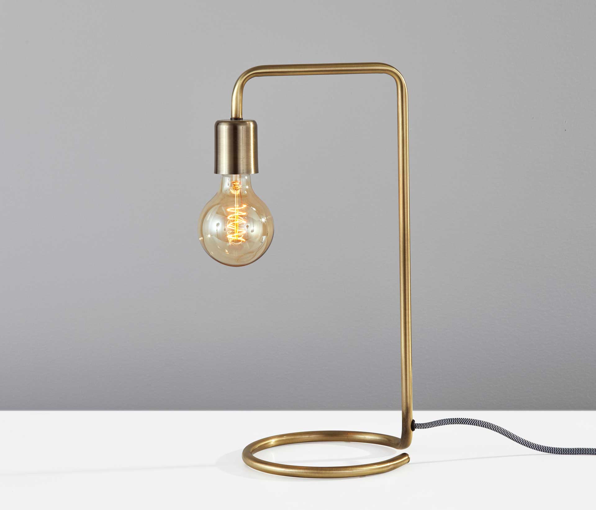 Montgeron Desk Lamp Antique Brass