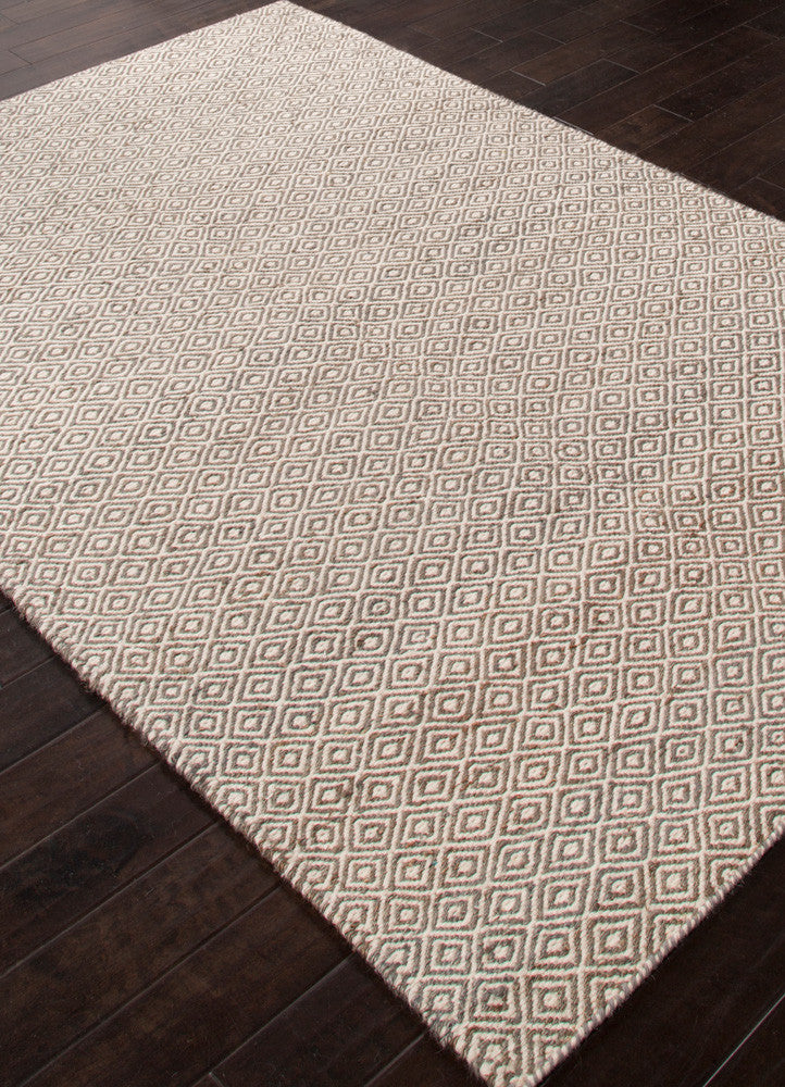 Naturals Wales White/Medium Gray Area Rug