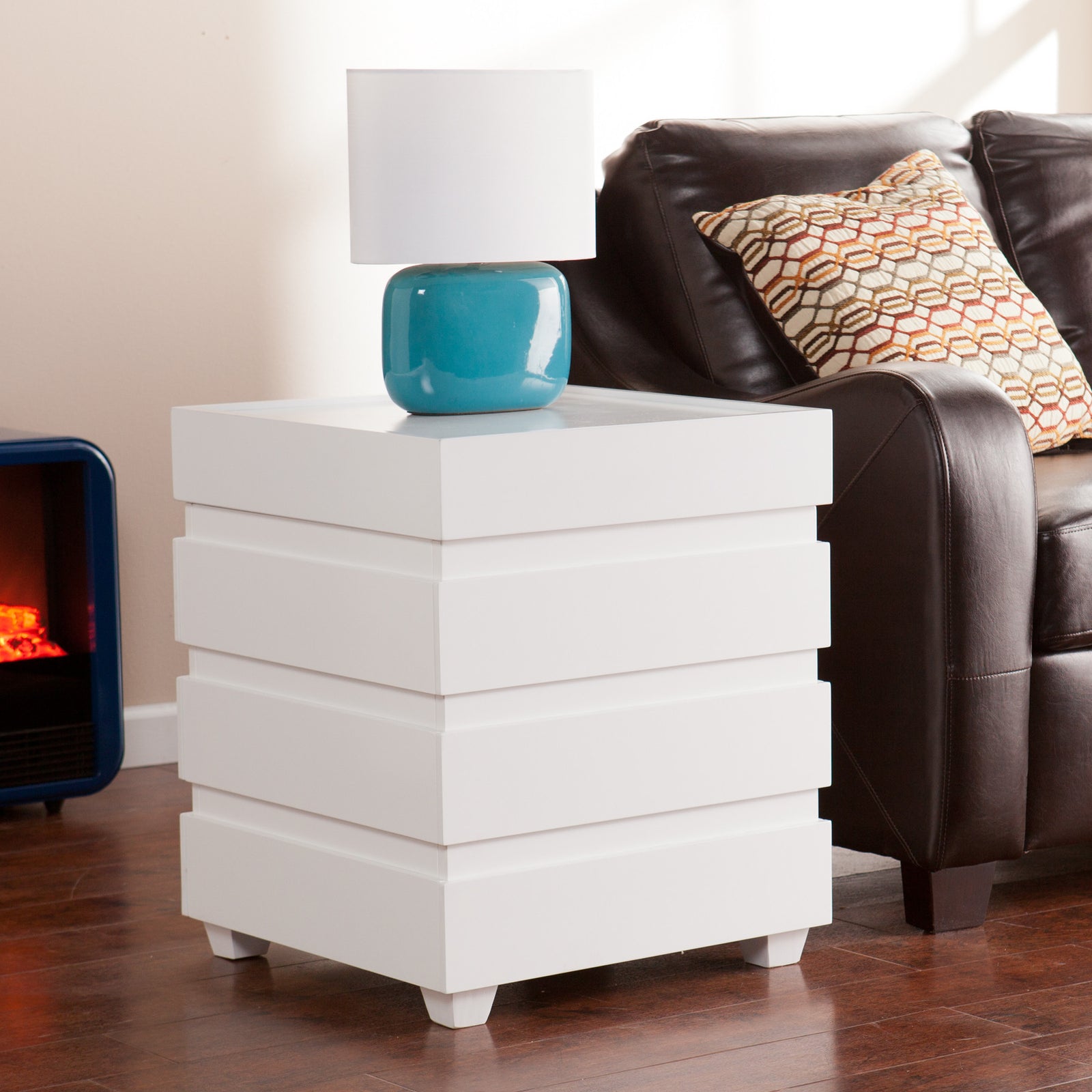 Lavrock End Trunk White