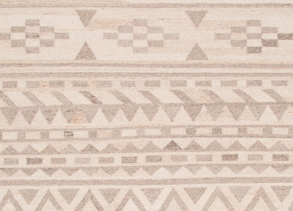 Collins Fillmore Ivory/Neutral Area Rug