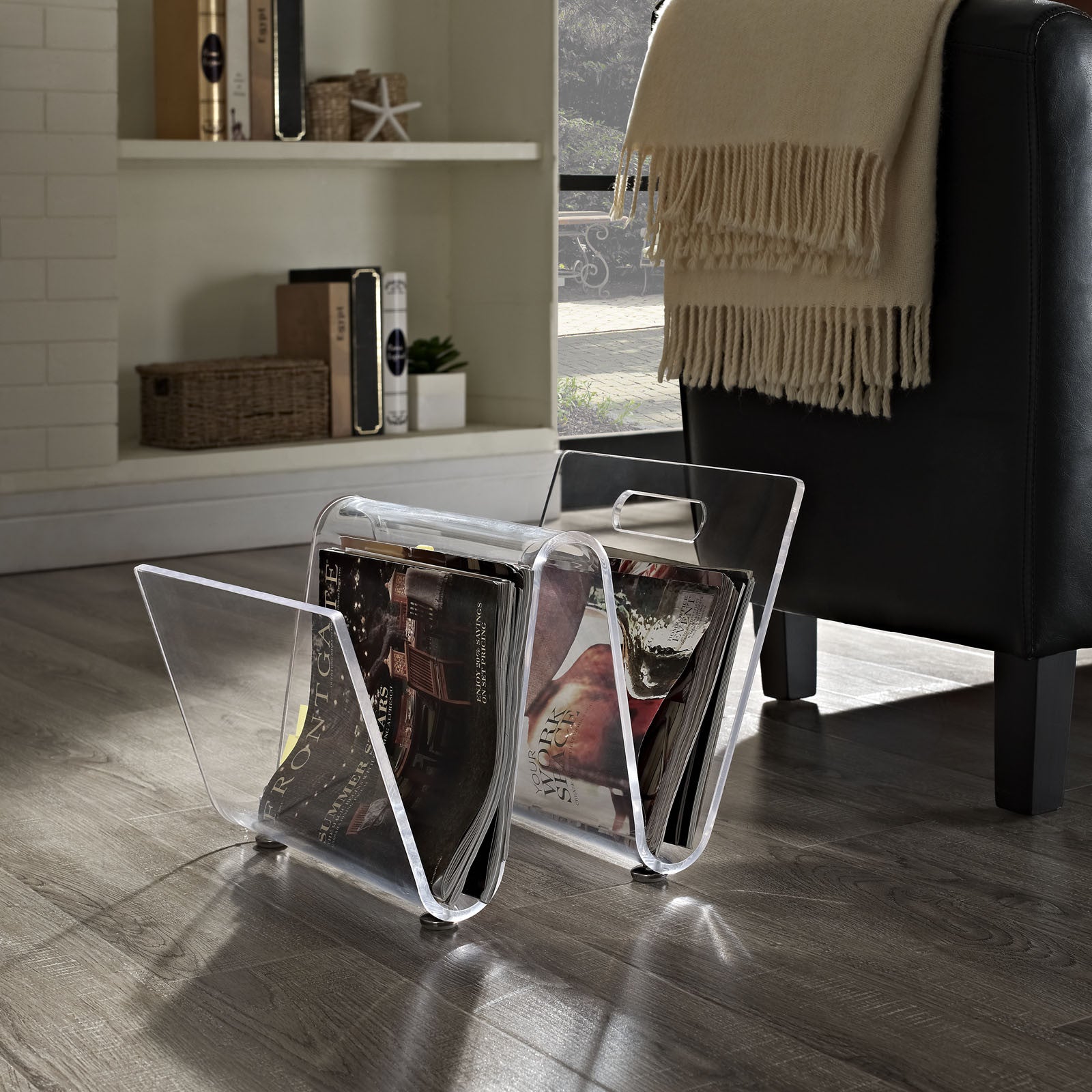 Crescent Magazine Holder Clear