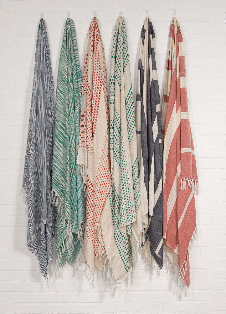 Essential Midnight Navy/Ashley Blue Throw