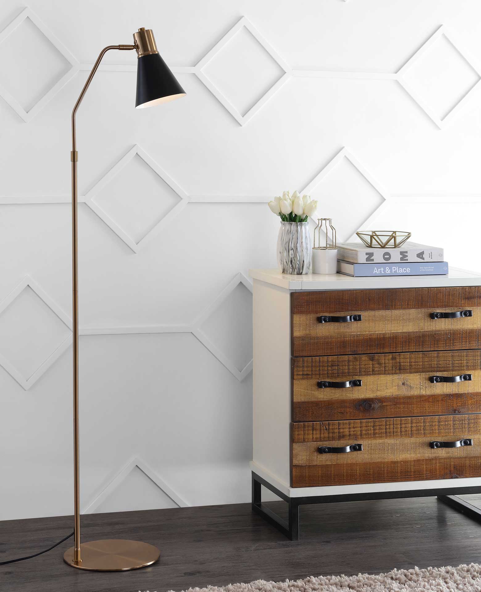 Gridiron Floor Lamp Black/Brass Gold