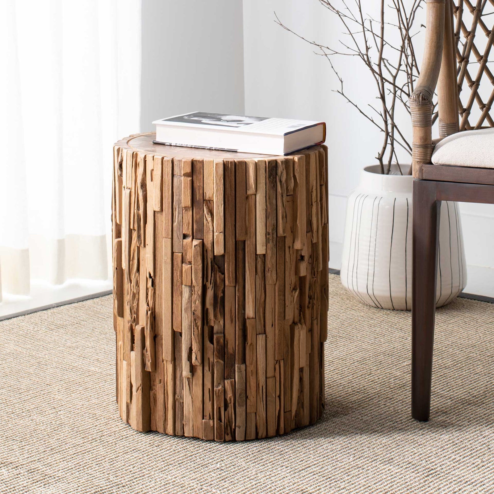 Migramah Round Stool Medium Oak