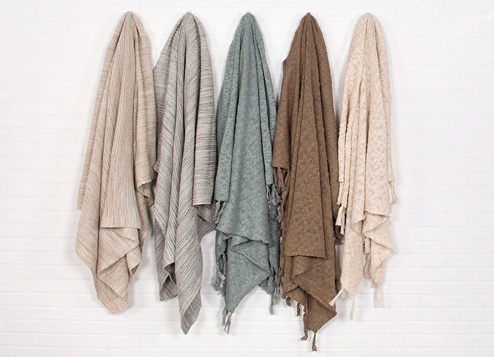 Gem Candied Ginger/Lily White Throw