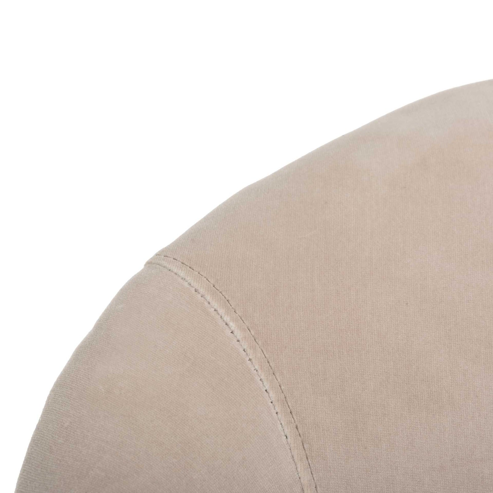 Malik Arm Chair Giotto Almond