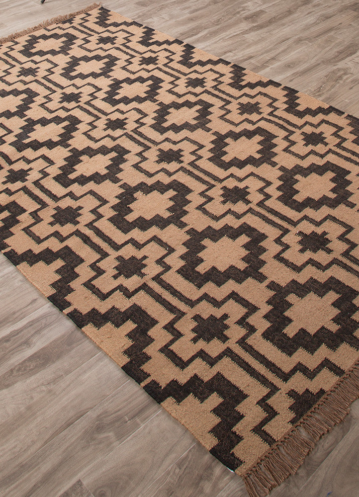 Manor Reo Black/Tan Area Rug