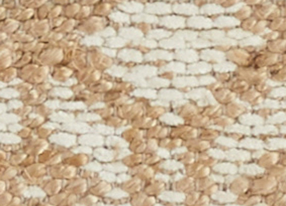 Subra Safi Ivory/White Area Rug