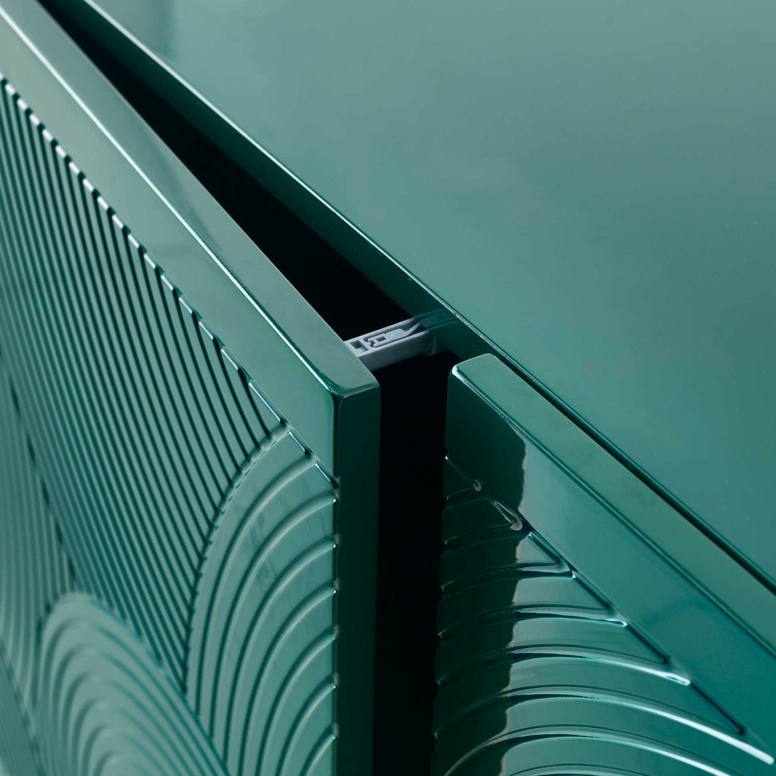 Kaiya Lacquer Buffet Green