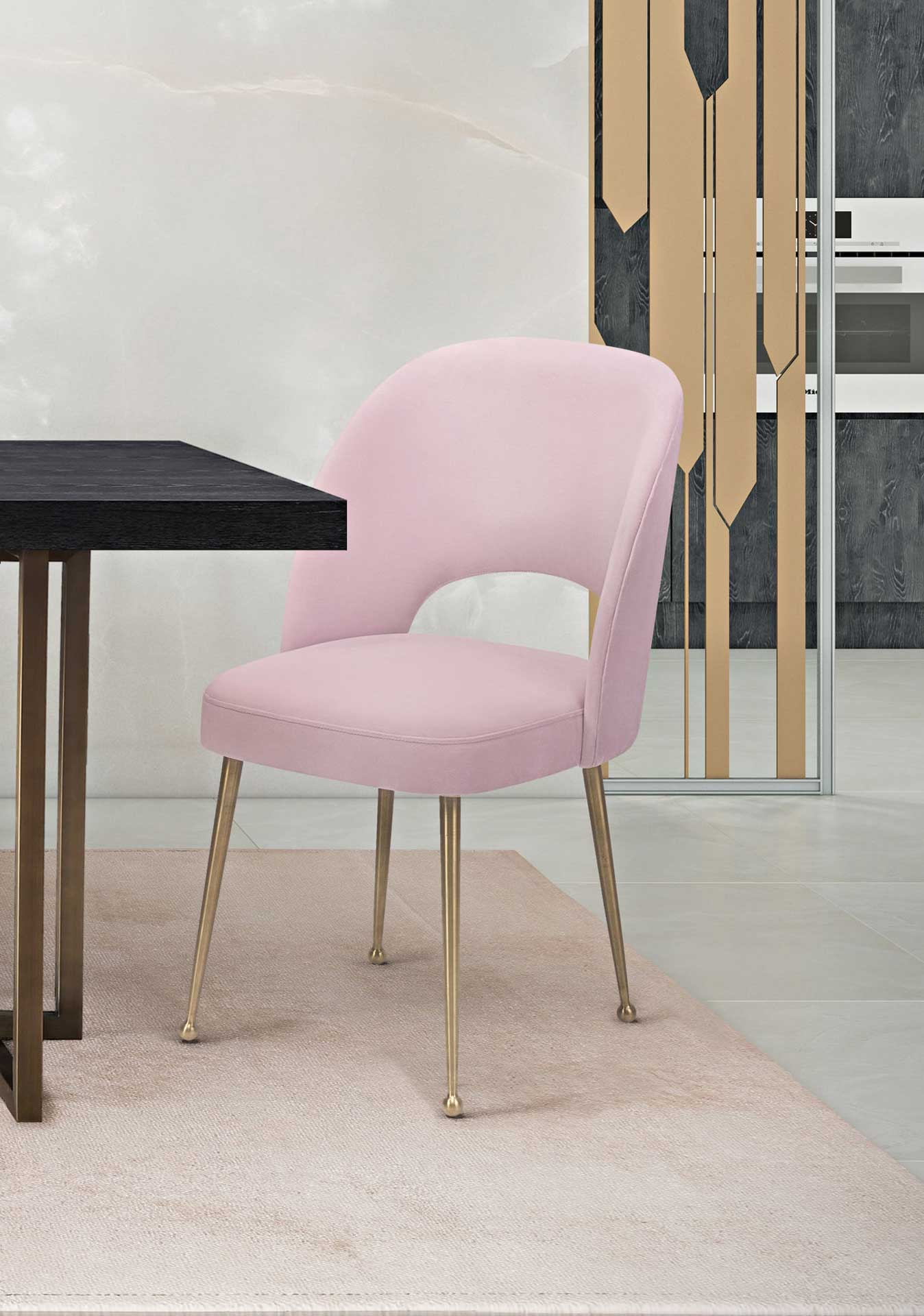 Swift Velvet Chair Blush