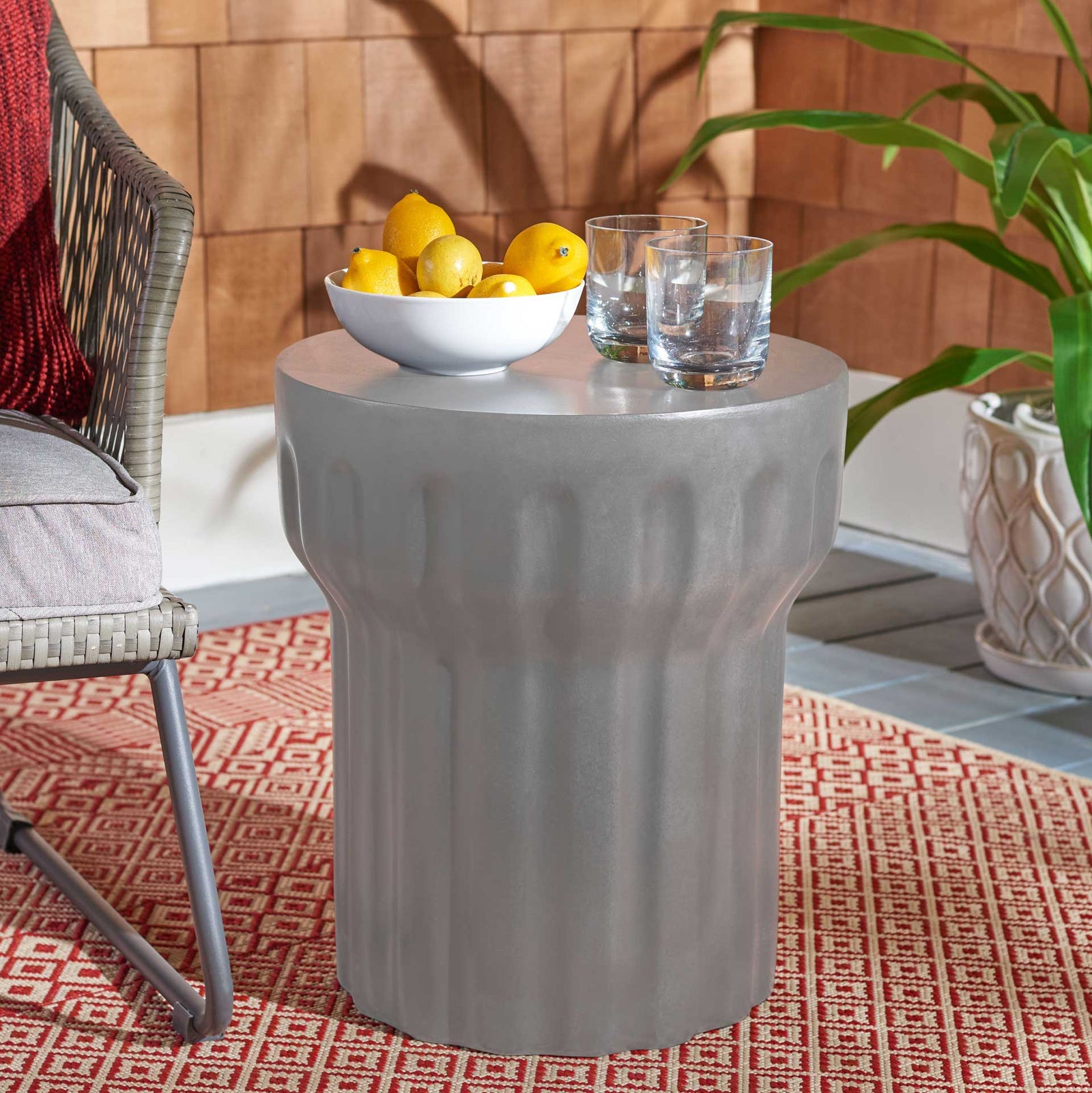 Verdi Modern Concrete Round Accent Table Dark Gray