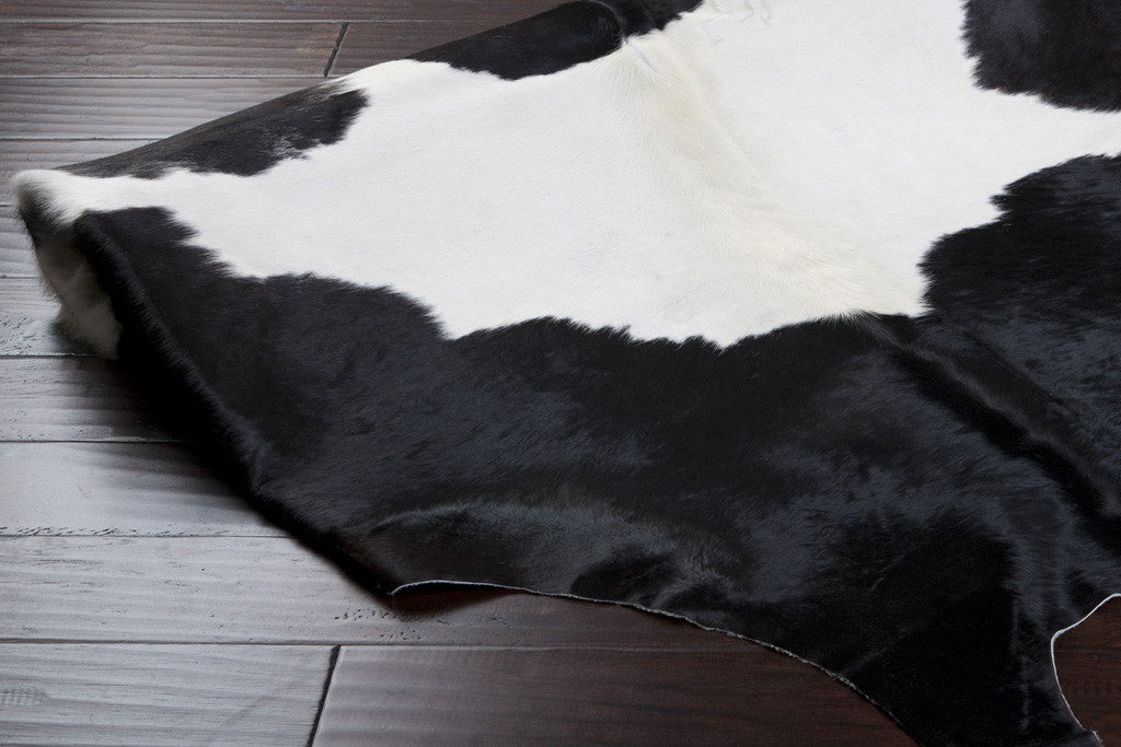 Duke Ivory/Black Cowhide Rug