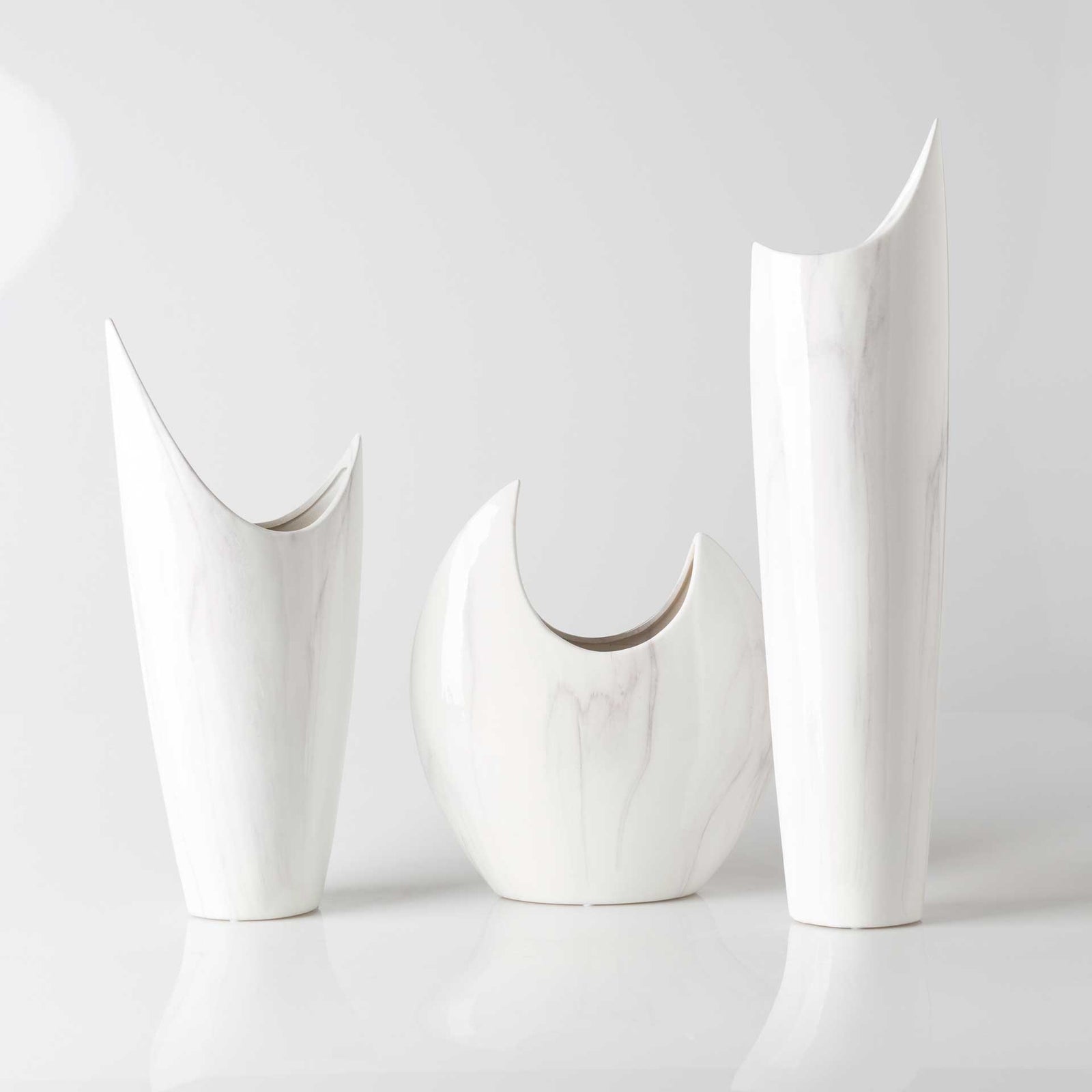 Hadleigh Vase White/Charcoal