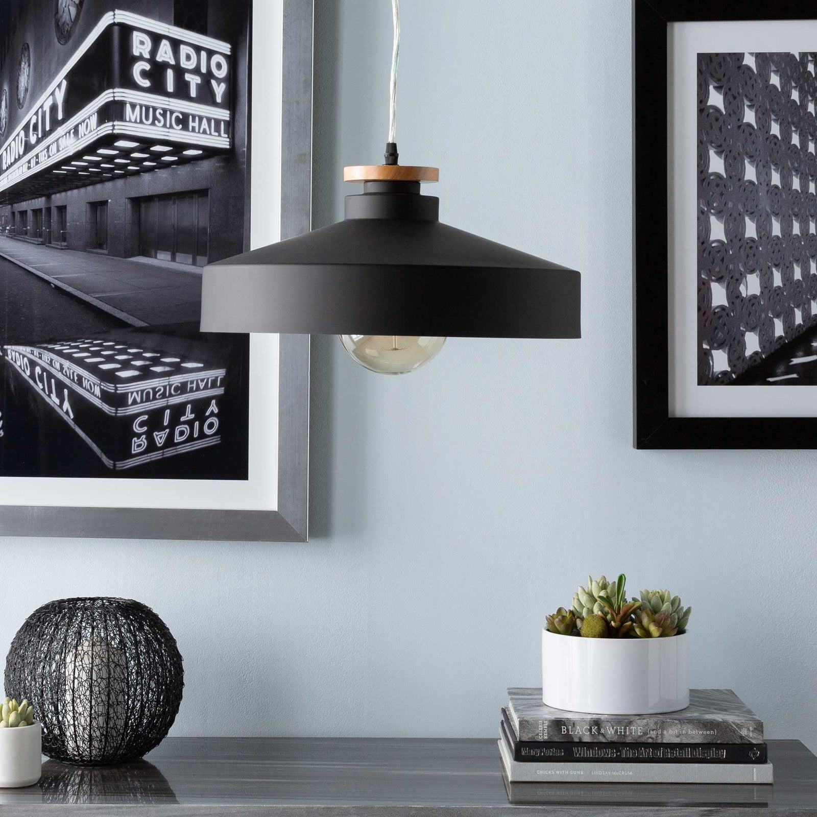 Madra Ceiling Lamp Black